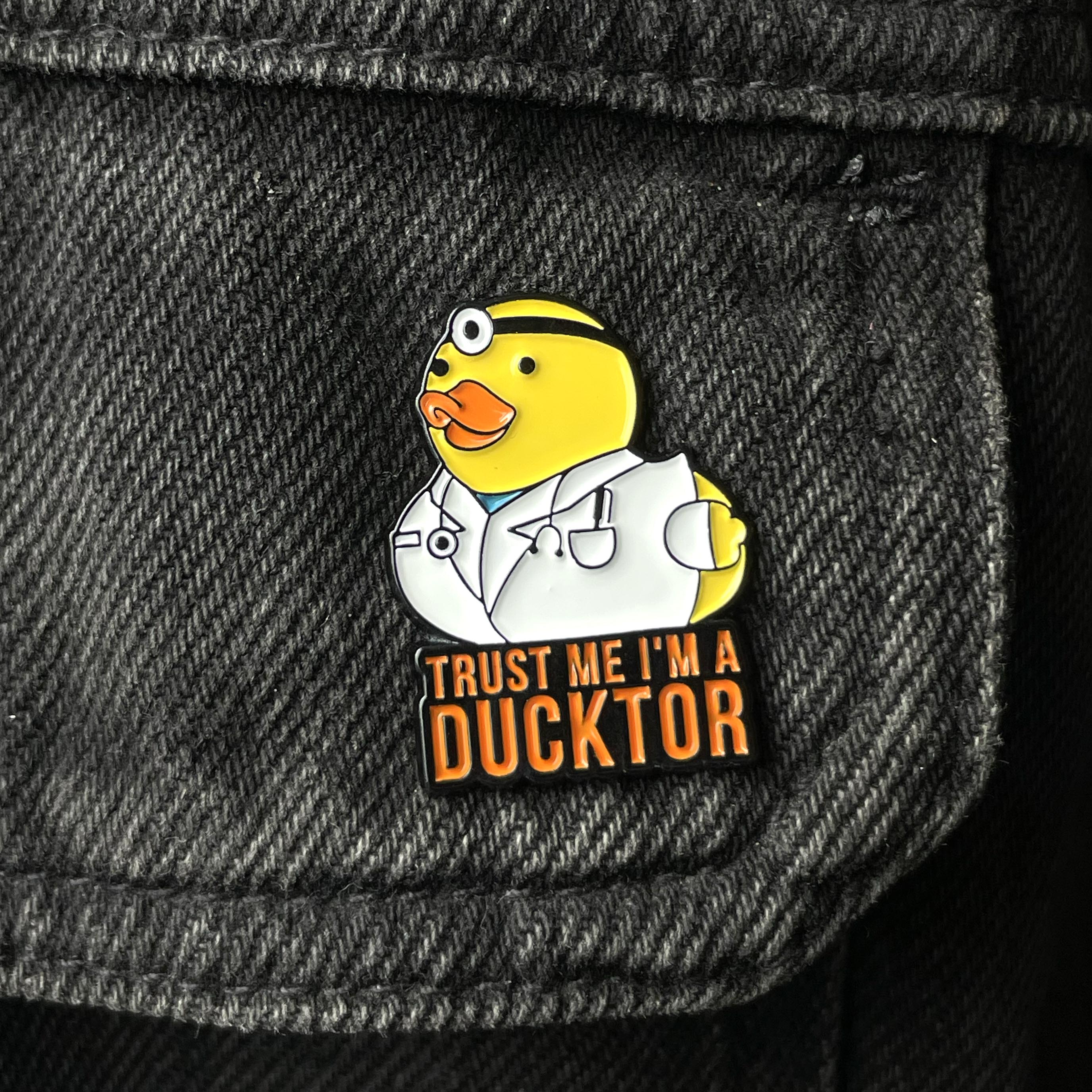 Metalinis pin ženklelis "Ducktor"