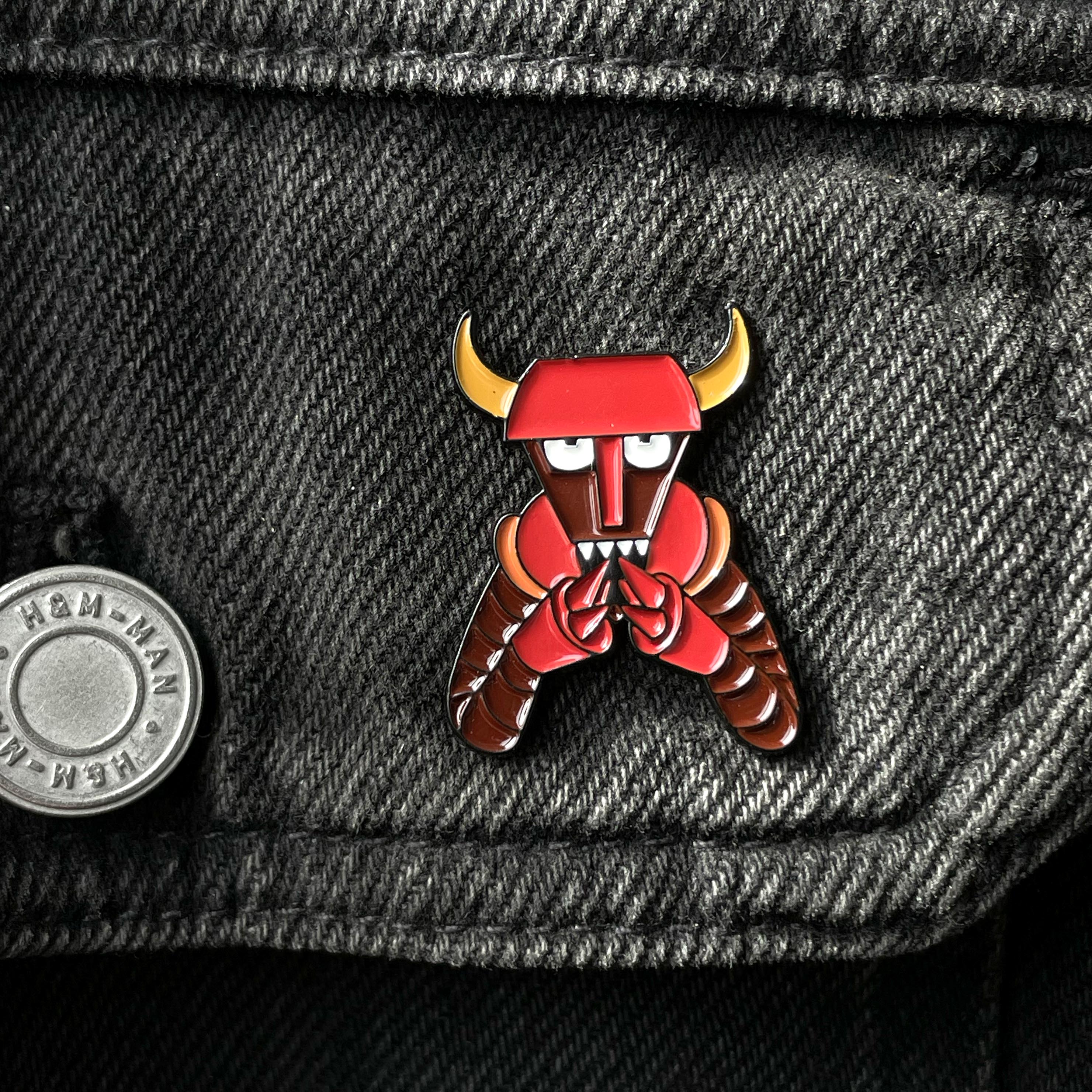 Metalinis pin ženklelis "Robot devil"