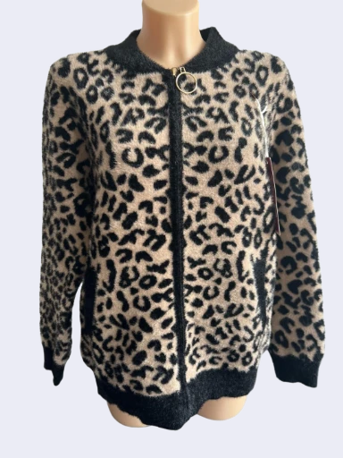 Moteriškas megztinis su alpaka