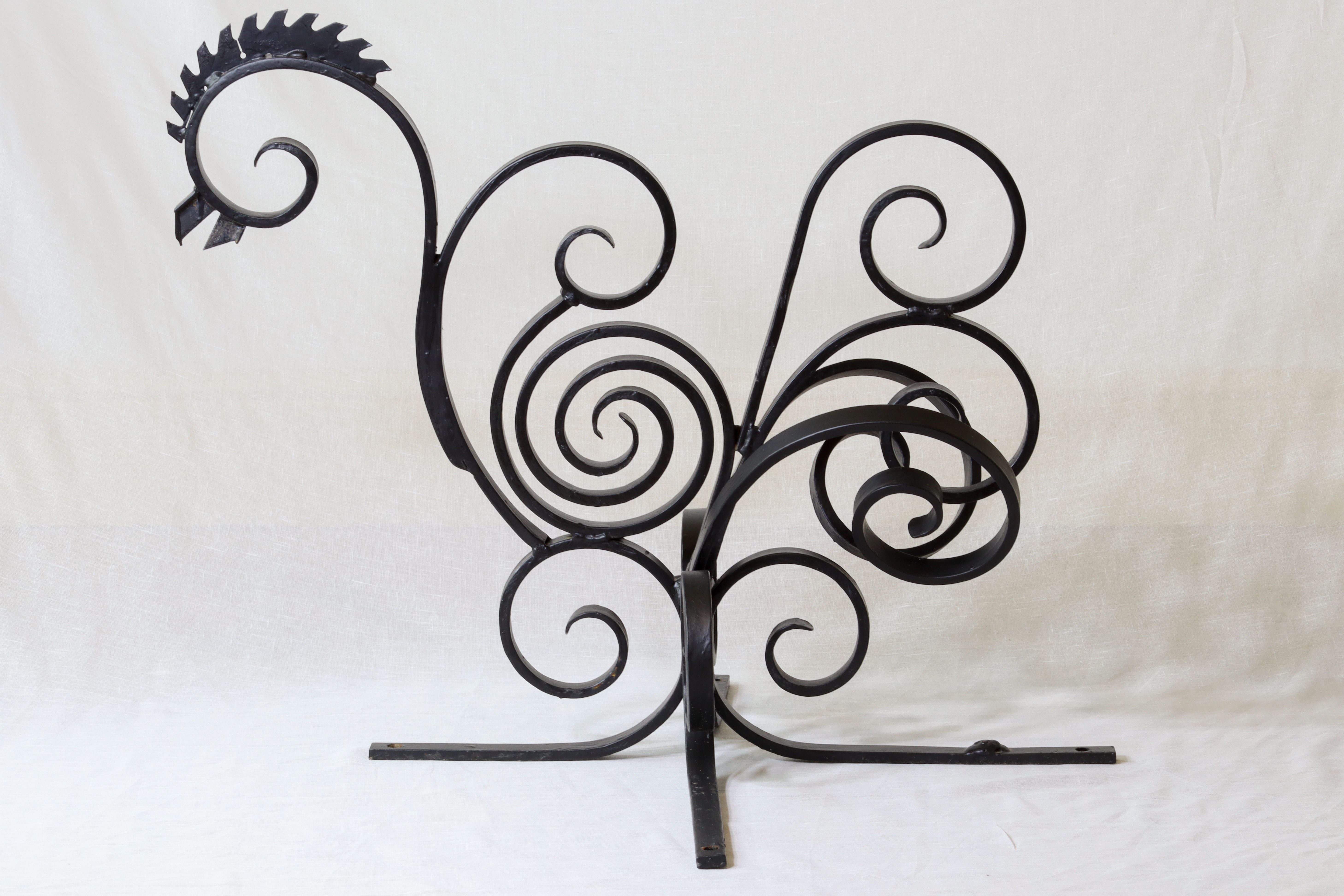 Rooster garden sculpture