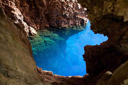 Chinhoyi Caves