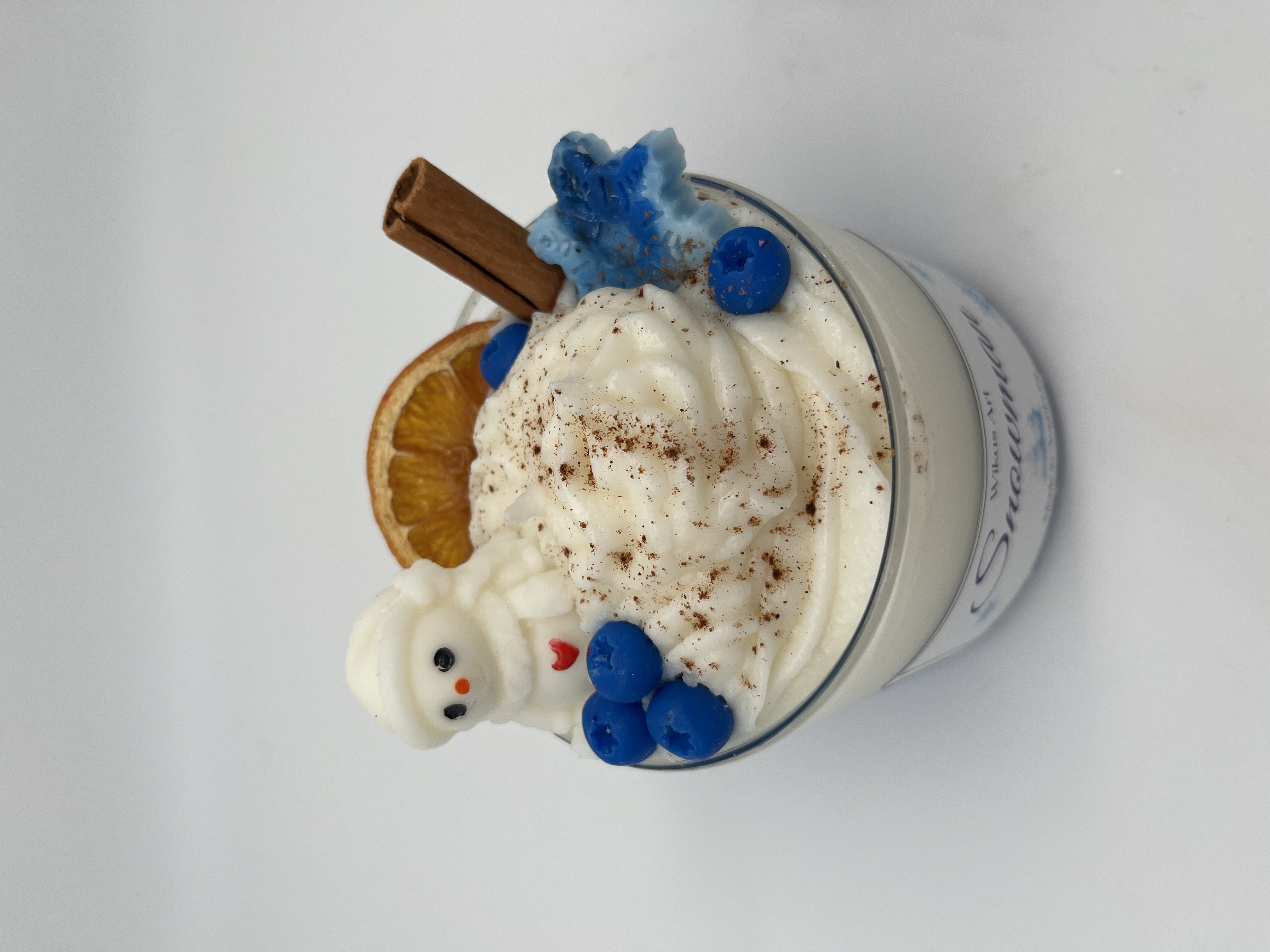 𝑆𝑛𝑜𝑤𝑚𝑎𝑛