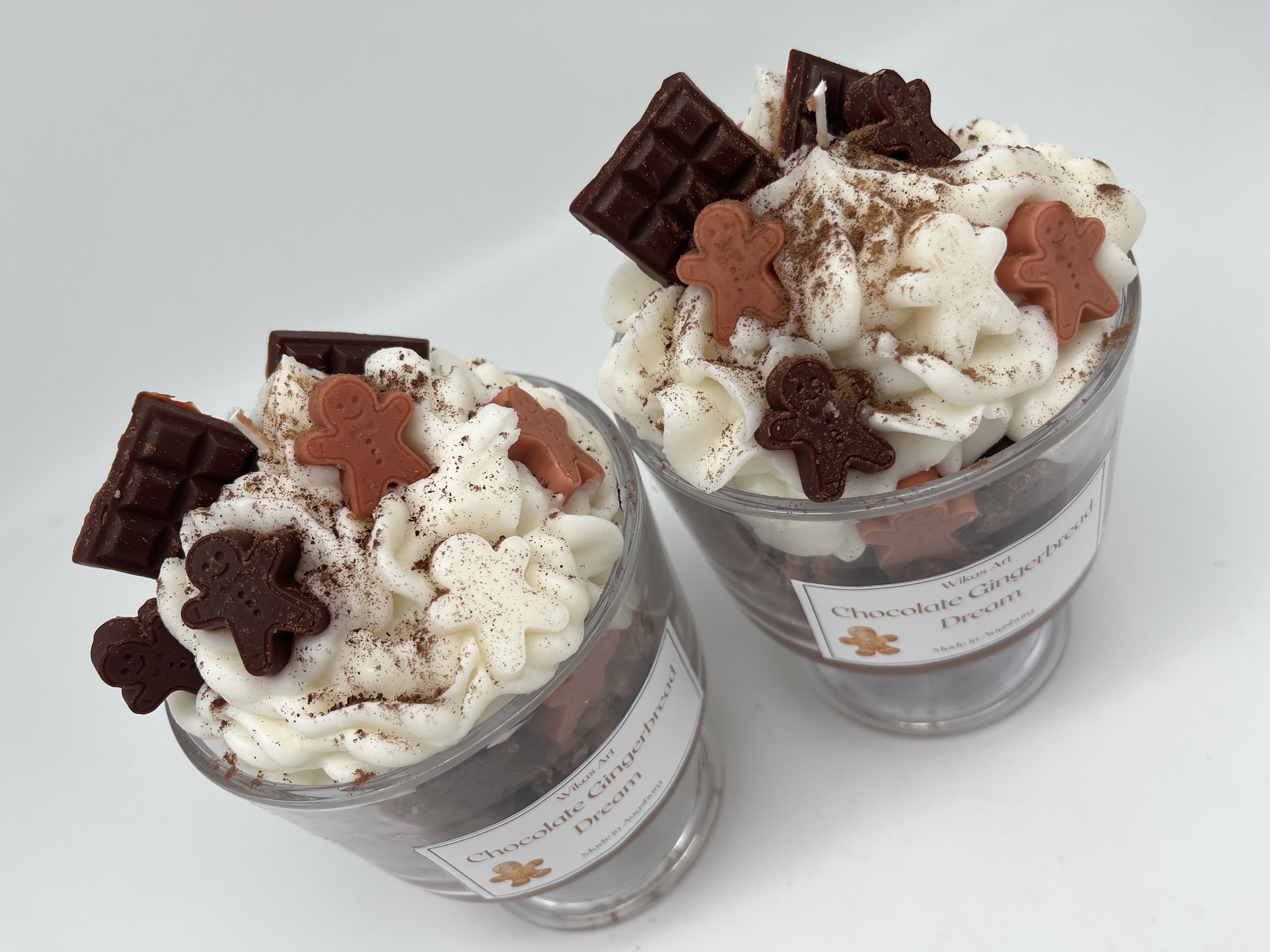 𝐶ℎ𝑜𝑐𝑜𝑙𝑎𝑡𝑒 𝐺𝑖𝑛𝑔𝑒𝑟𝑏𝑟𝑒𝑎𝑑 𝐷𝑟𝑒𝑎𝑚