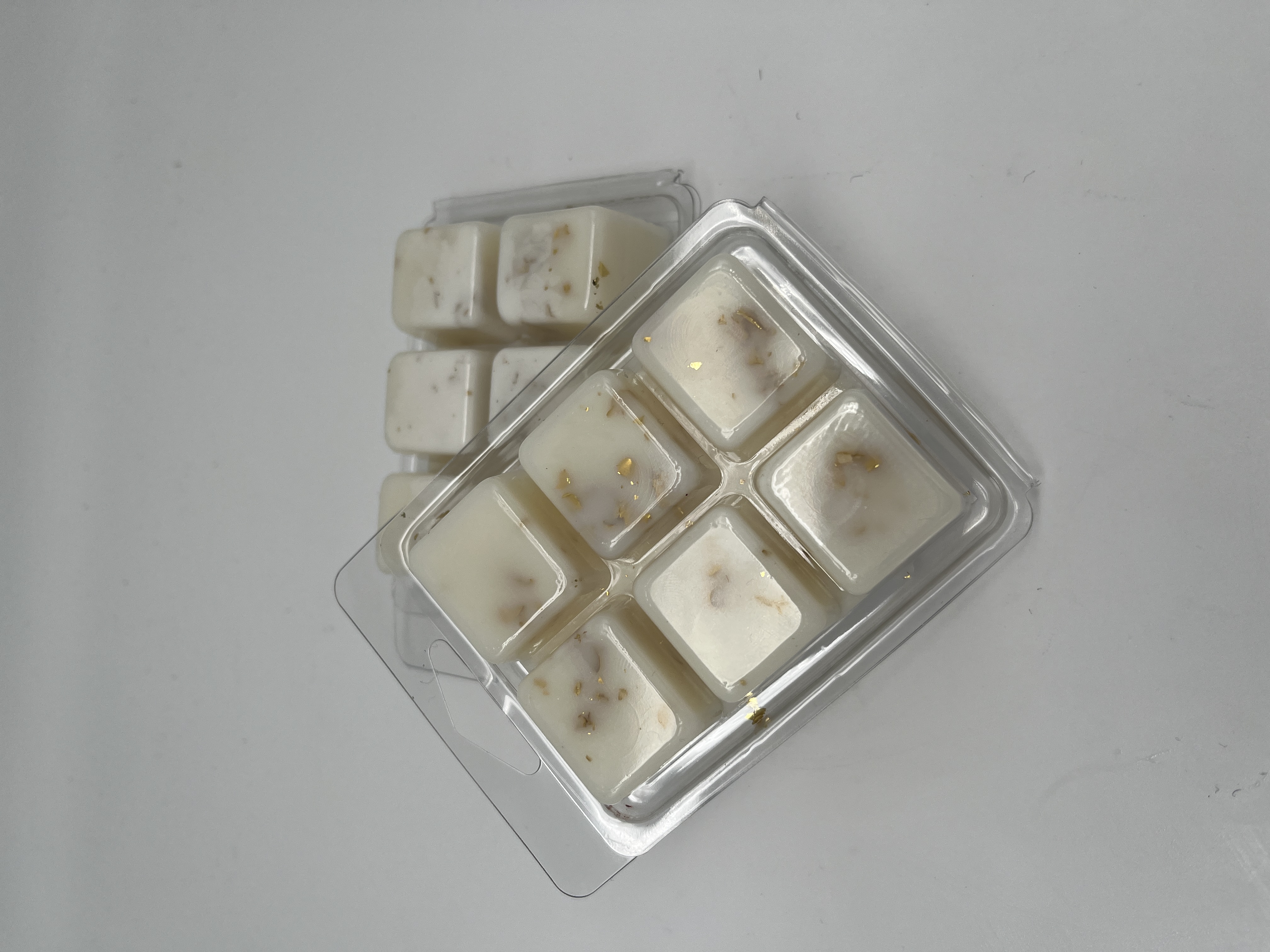 𝐹𝑙𝑜𝑤𝑒𝑟𝑠