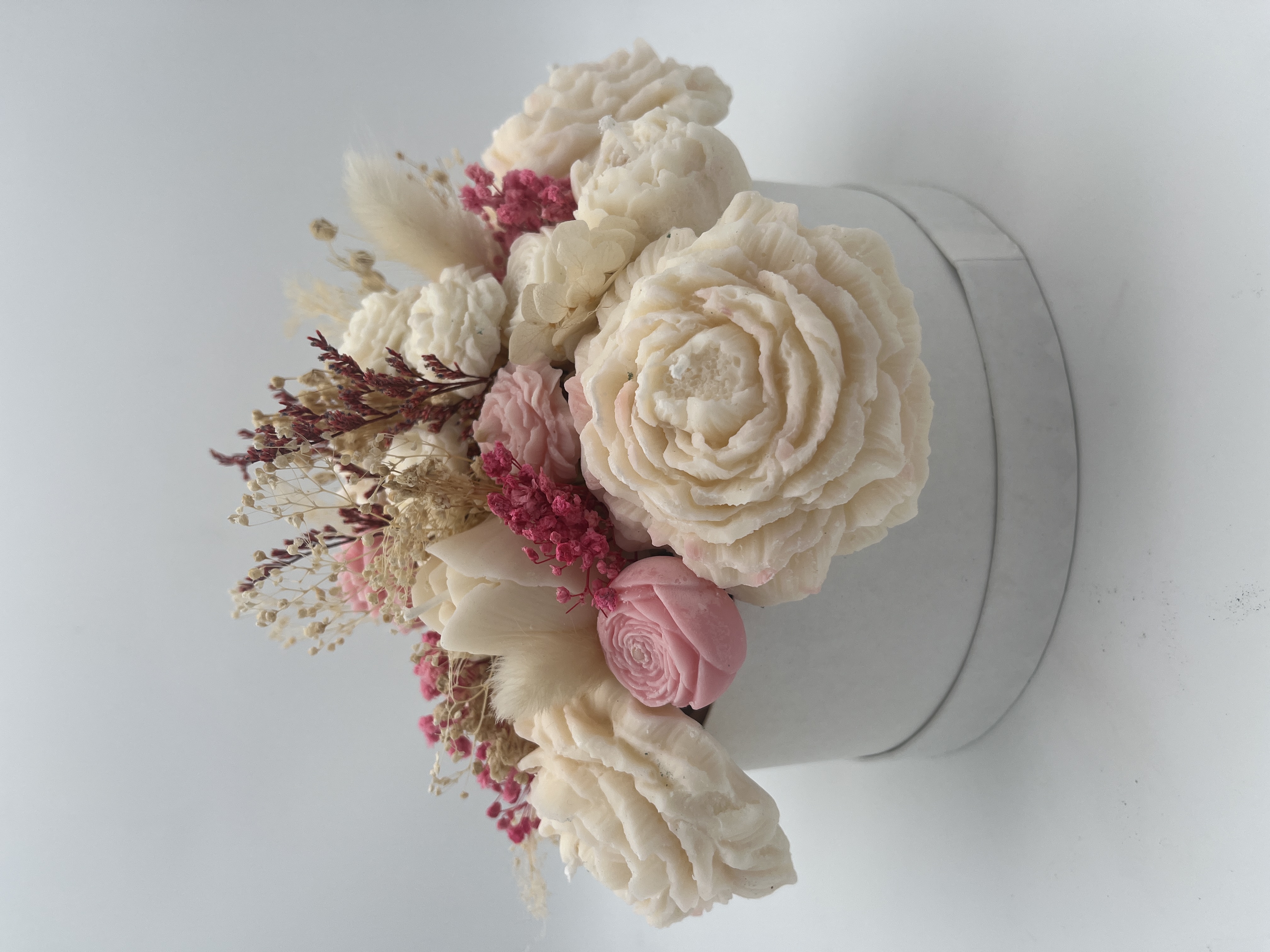 𝑆𝑝𝑟𝑖𝑛𝑔 𝐵𝑜𝑢𝑞𝑢𝑒𝑡