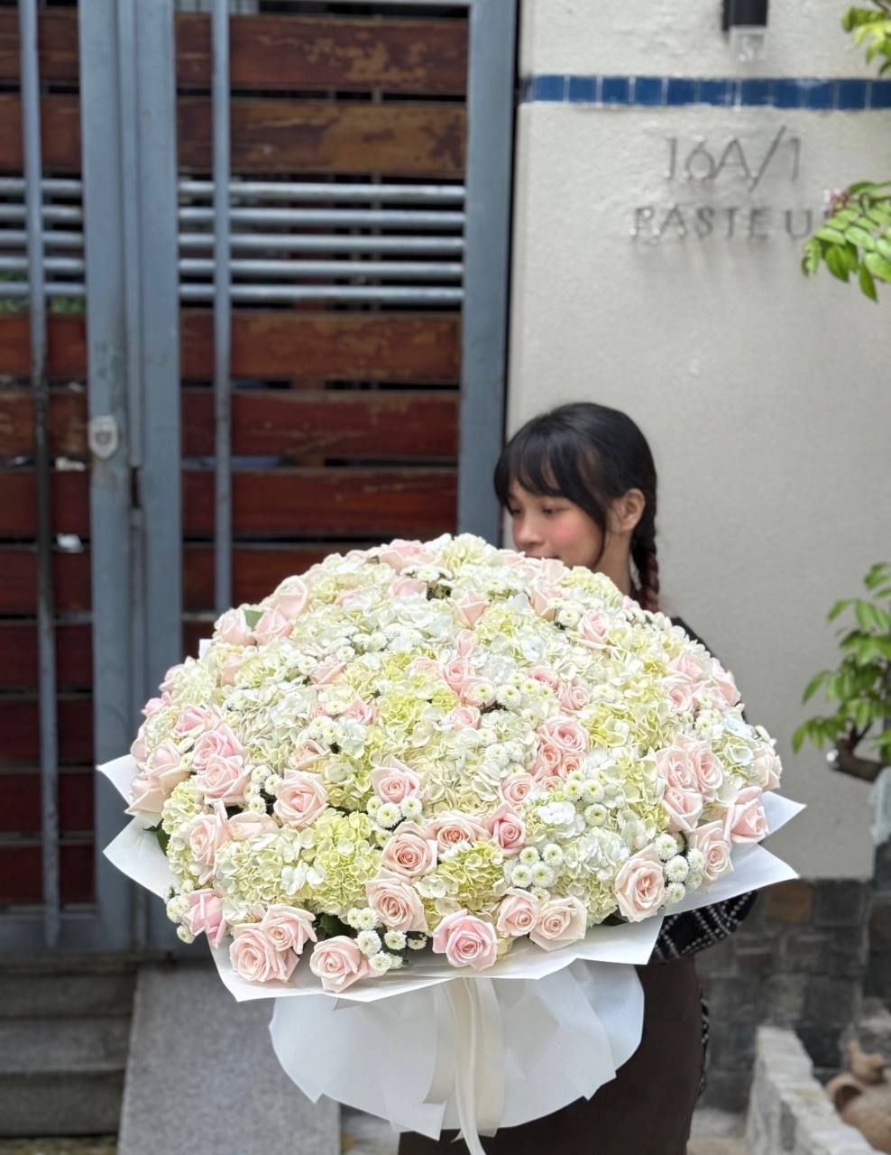 Luxury Queen Bouquet (106)