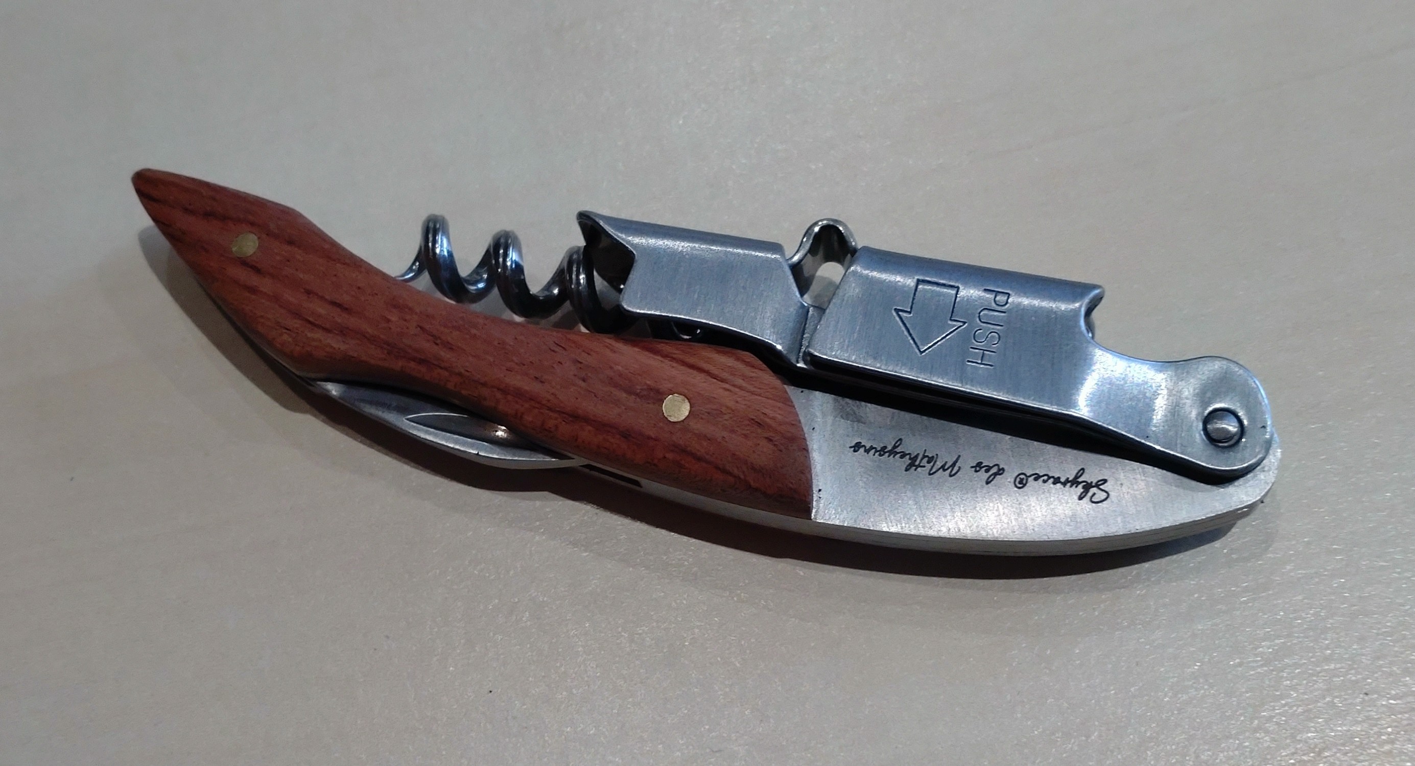 Ouvre bouteille type "sommelier"