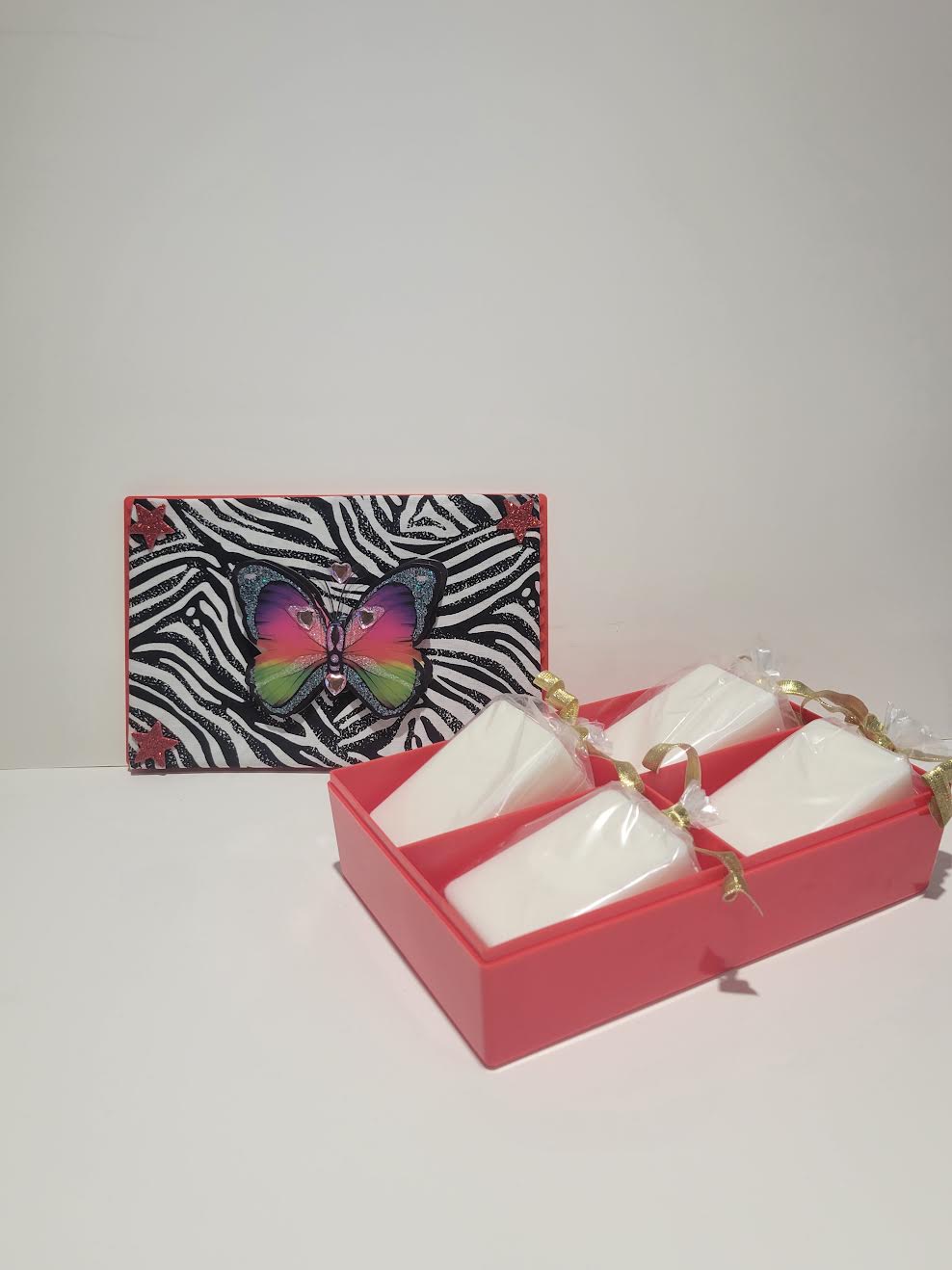 Colorful Butterfly with Red Stars Gift Set