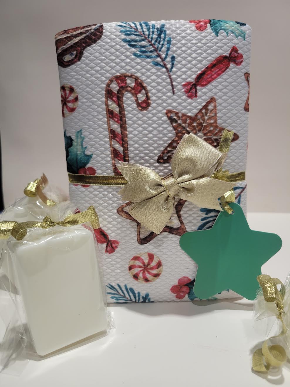 Happy Holidays Gift Set