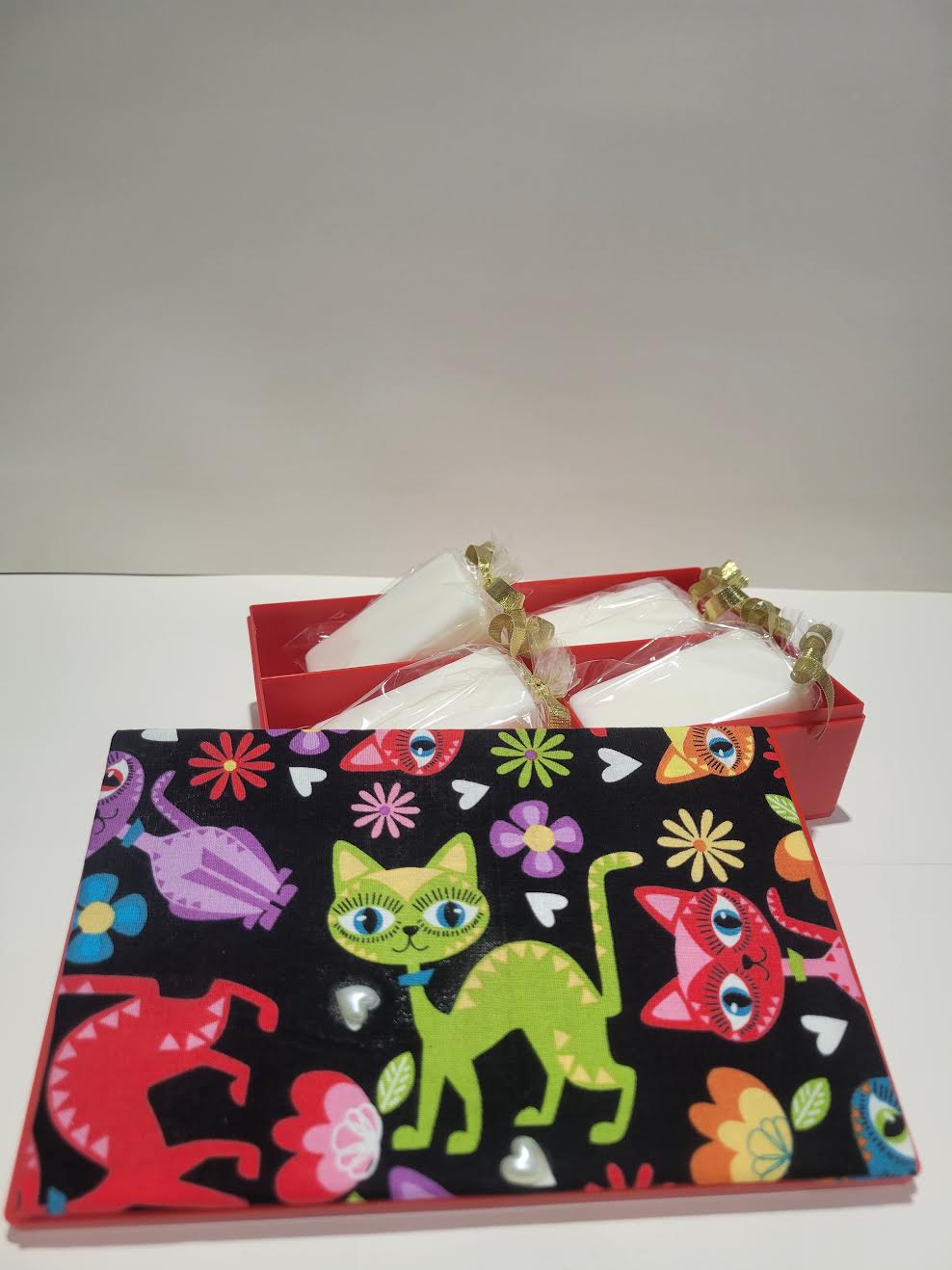 Green Thin Cat Collection