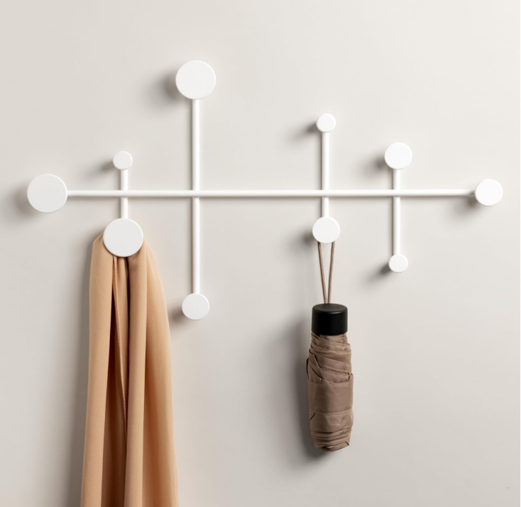 'Sval' Wall Wardrobe | Minimalist Coat Hook Design from Berlin | Modern Metal Wall-Mounted Coat Rack/Hooks | White