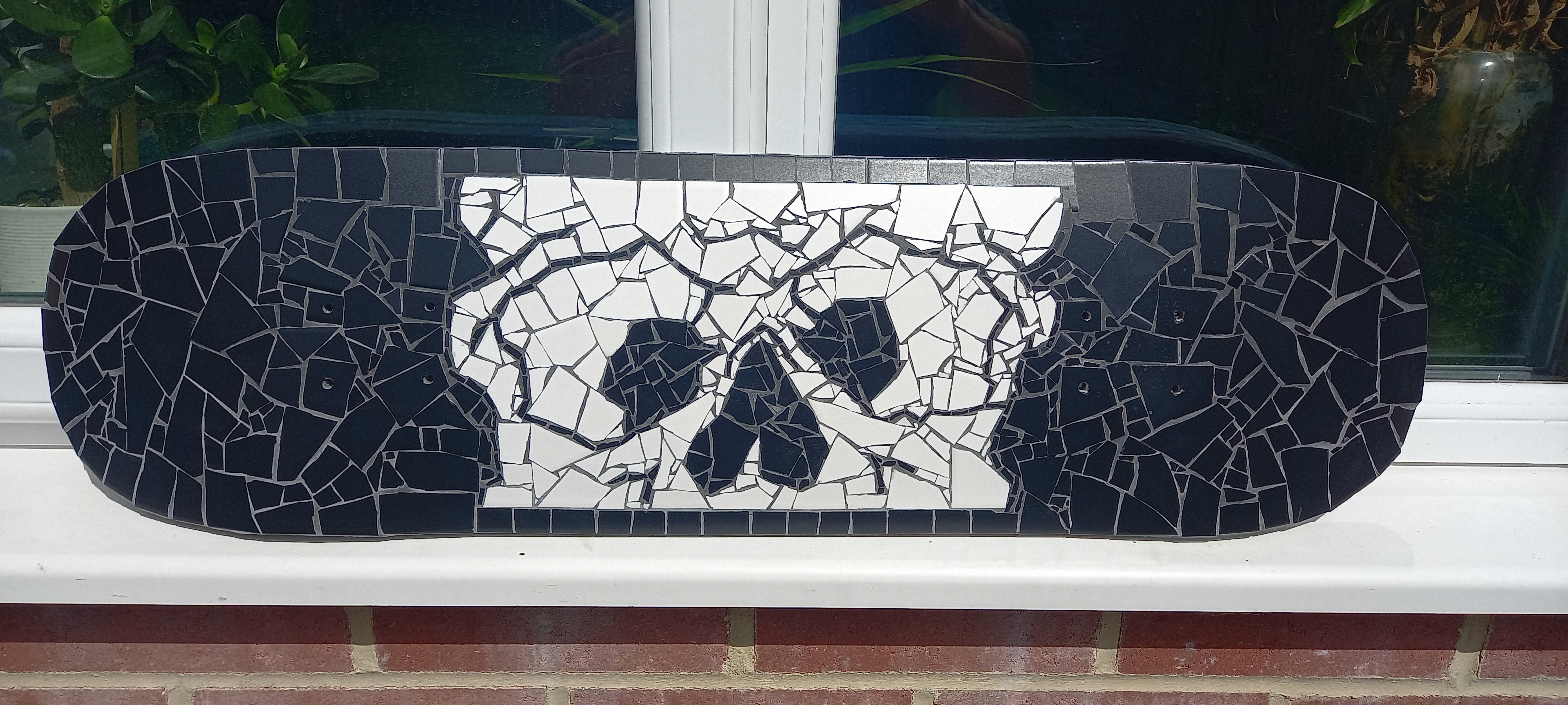 Peek-a-boo mosaic skateboard