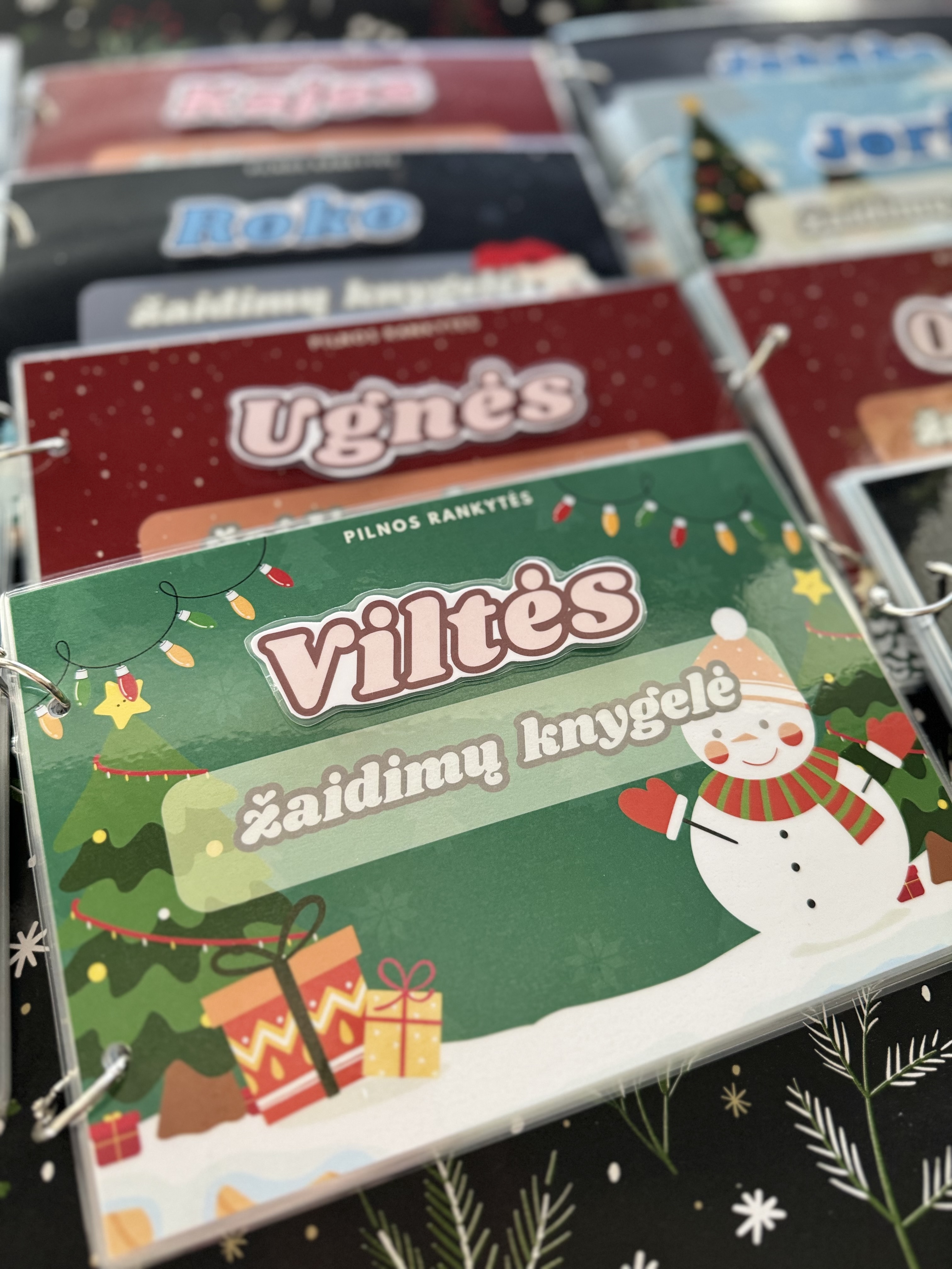 Personalizuota žaidimų-lavinimo knygelė KALĖDOS