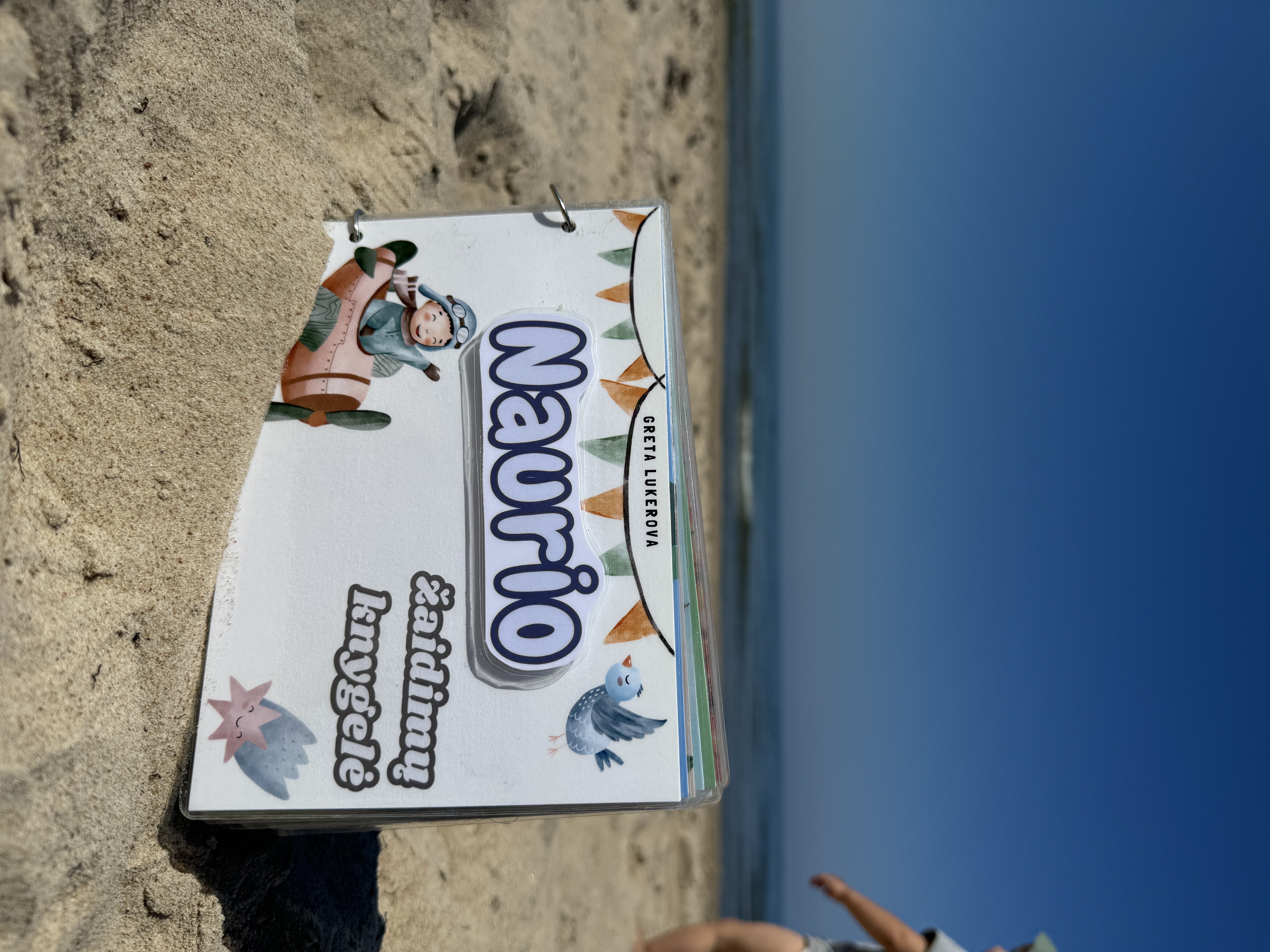 Personalizuota žaidimų-lavinimo knygelė