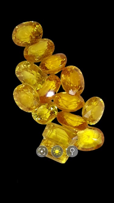 Yellow Sapphire Gemstones