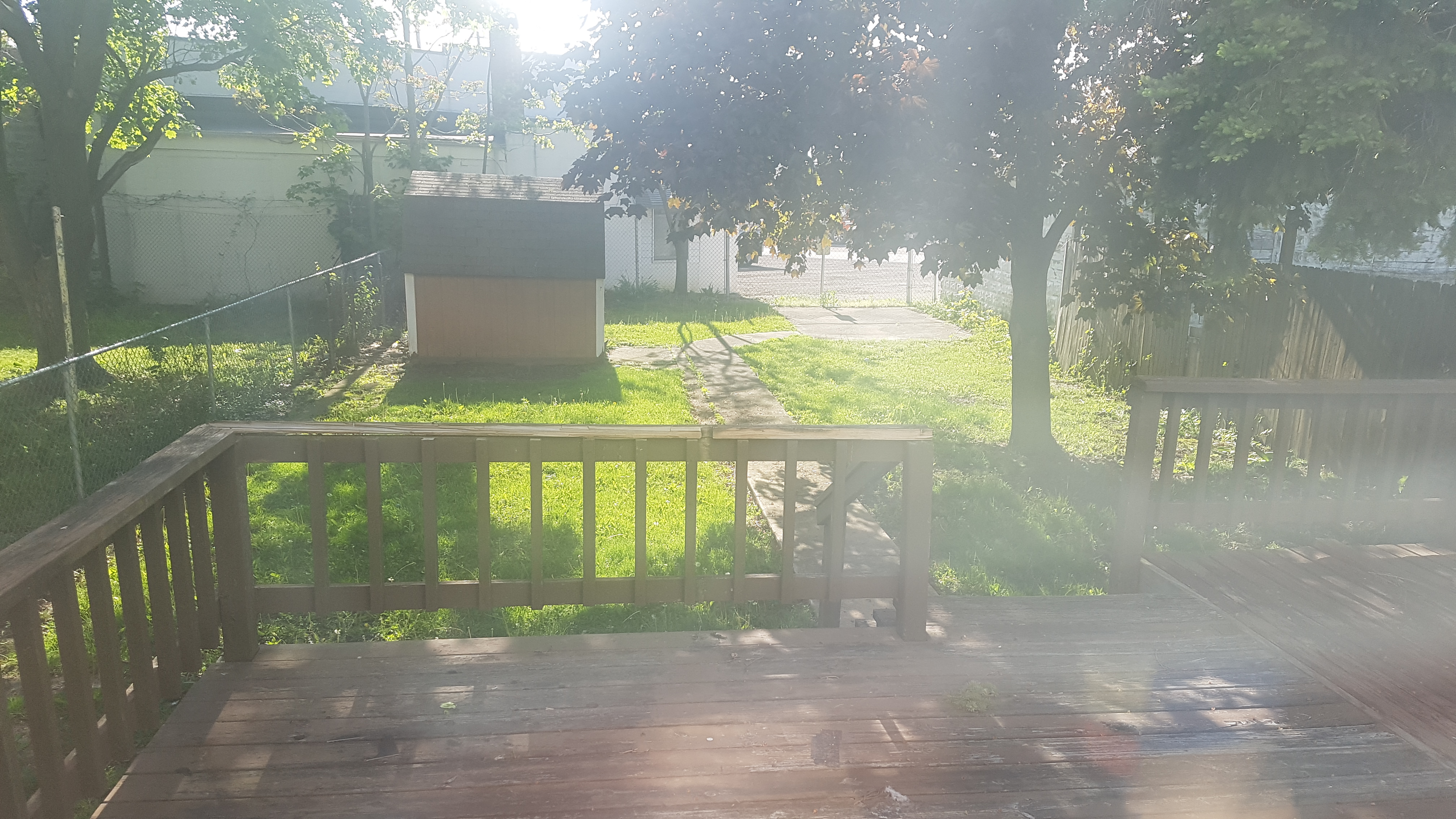 Large Private Room for up to 3 (B5)