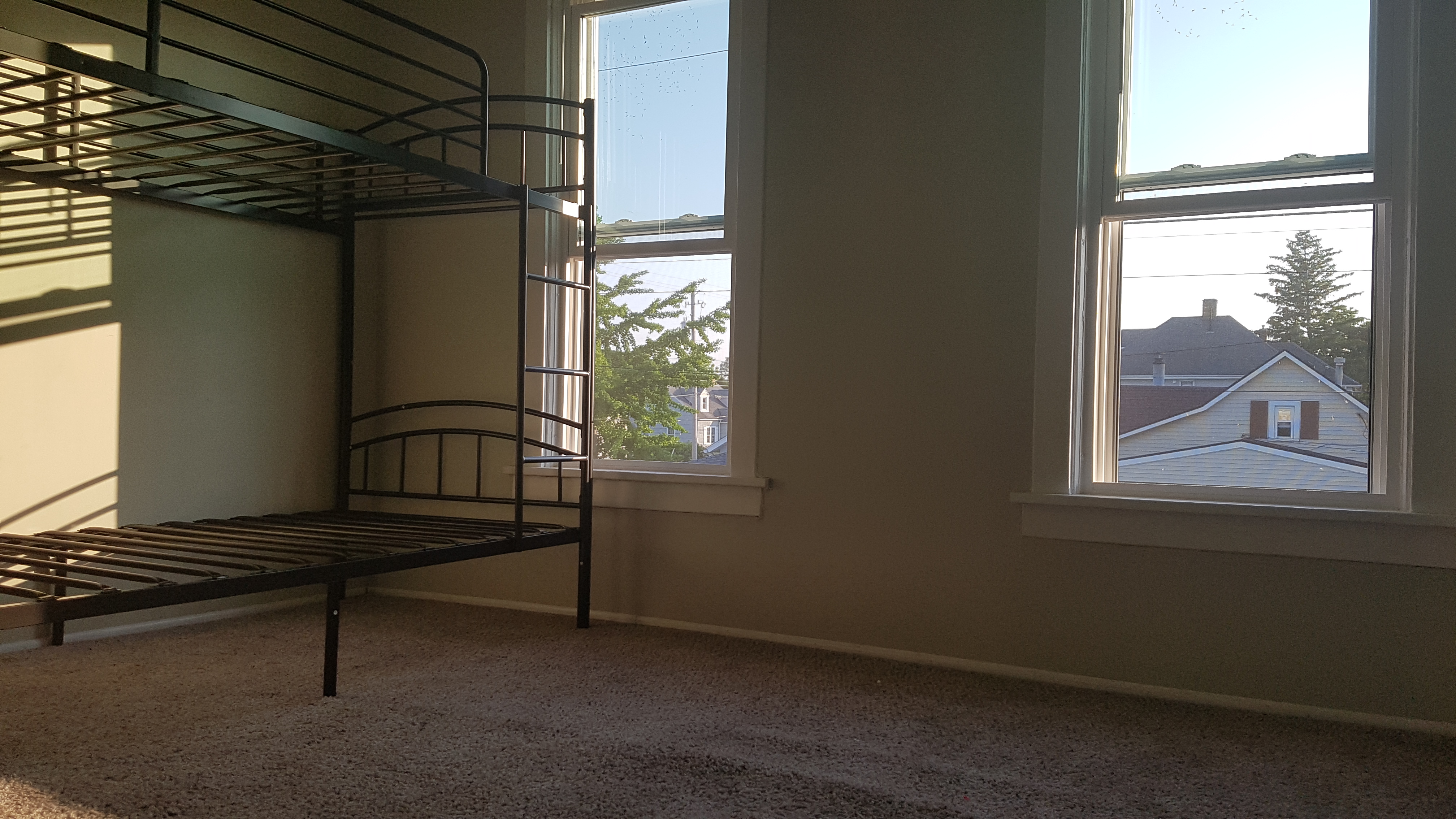 Medium Sized Room (A1)
