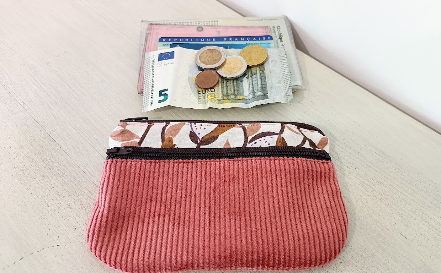 Porte monnaie /  porte cartes femme, tissu et velours côtelé