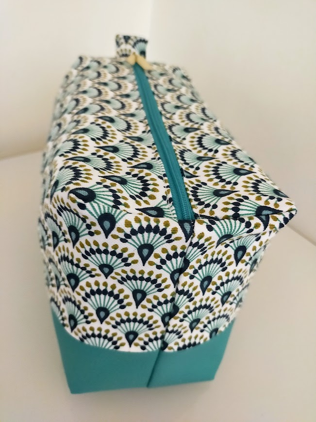 Très grande trousse de toilette,  pour homme, femme tissu et simili cuir cadeau pour elle et lui