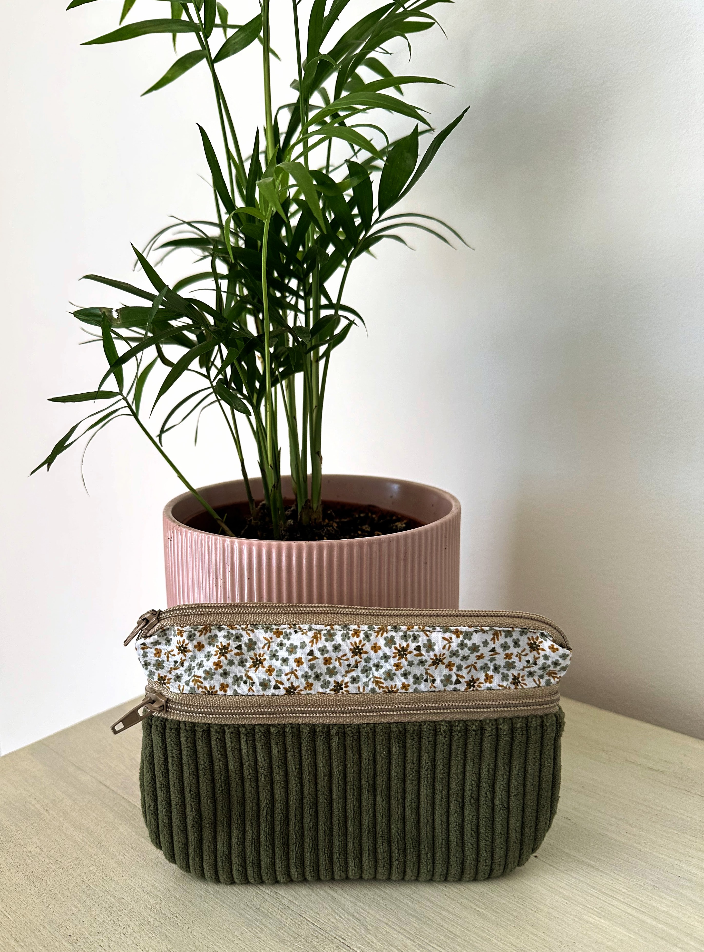 Porte monnaie /  porte cartes femme, grand modèle, tilleul tissu et velours côtelé, cadeau pour femme