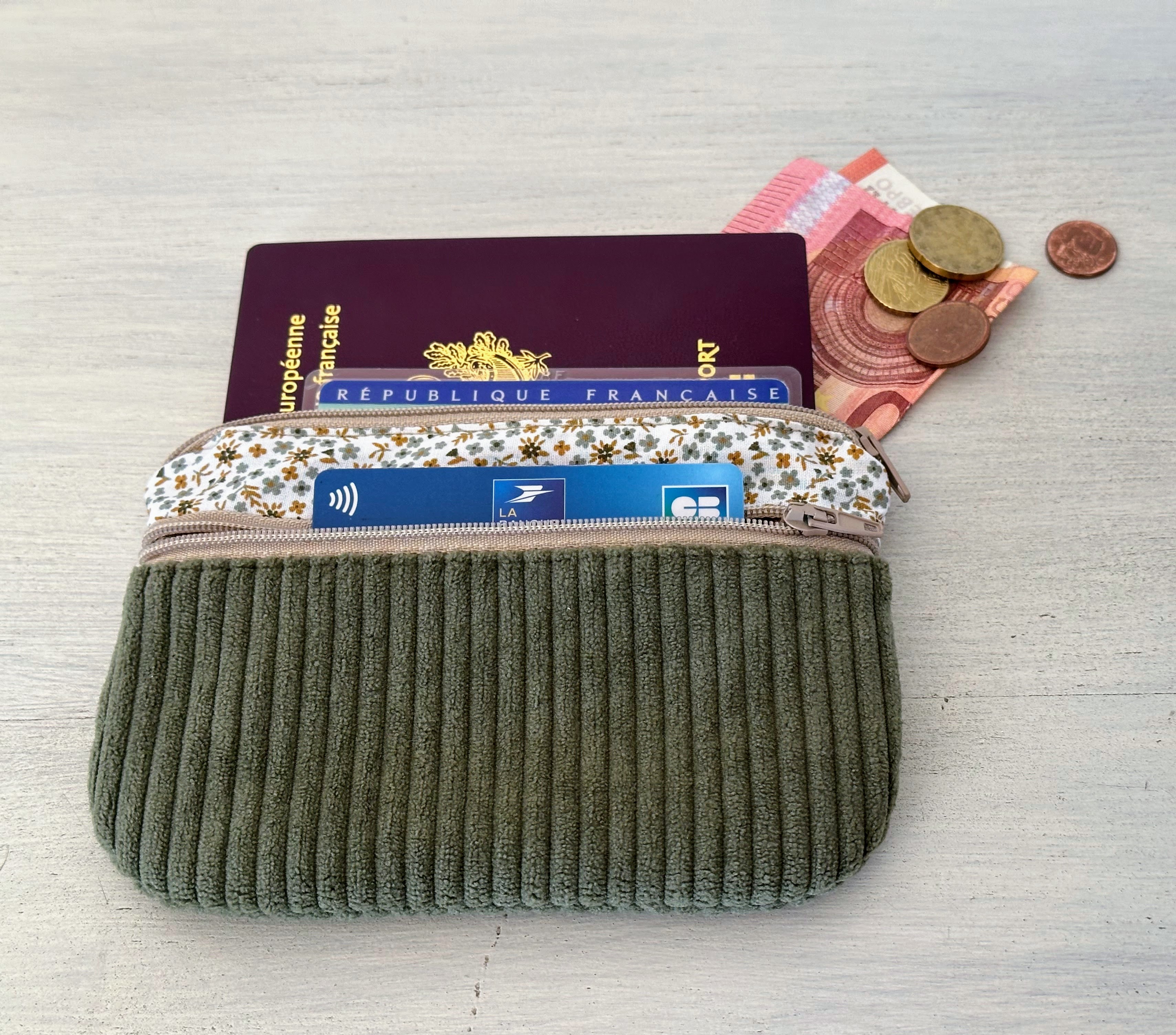 Porte monnaie / porte cartes femme, grand modèle, tilleul tissu et velours côtelé, cadeau pour femme