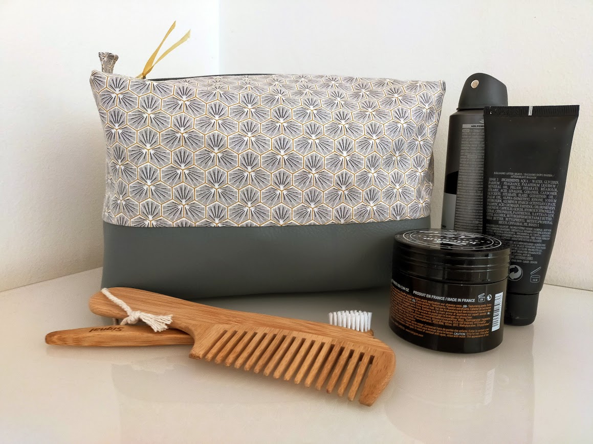 Très grande trousse de toilette tissu coton et simili cuir gris, cadeau pour homme ou femme