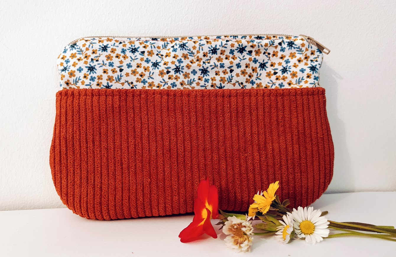 Porte monnaie /  porte cartes EMMANUELLE, tissu petites fleurs et velours côtelé, cadeau pour femme