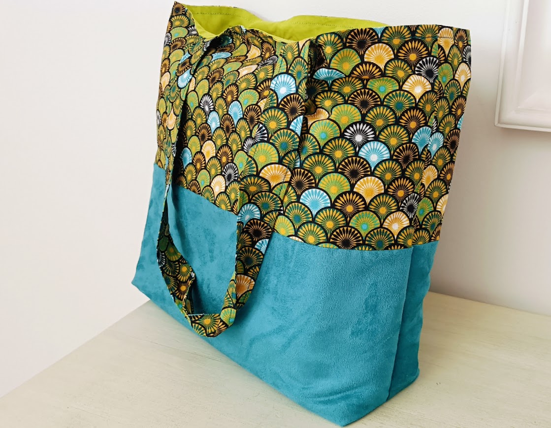 Sac tissu, Tote bag, sac de plage, fourre tout, cabas, tissu coton éventail vert et suédine vert canard