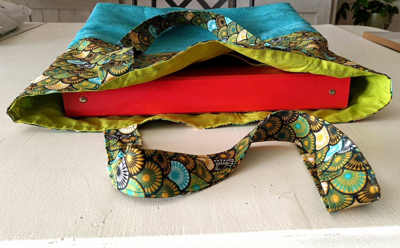 Sac tissu, Tote bag, sac de plage, fourre tout, cabas, tissu coton éventail vert  et suédine vert canard