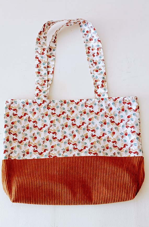 Sac tissu, Tote bag, sac de plage, fourre tout, cabas, tissu coton feuilles et velours côtelé marron caramel