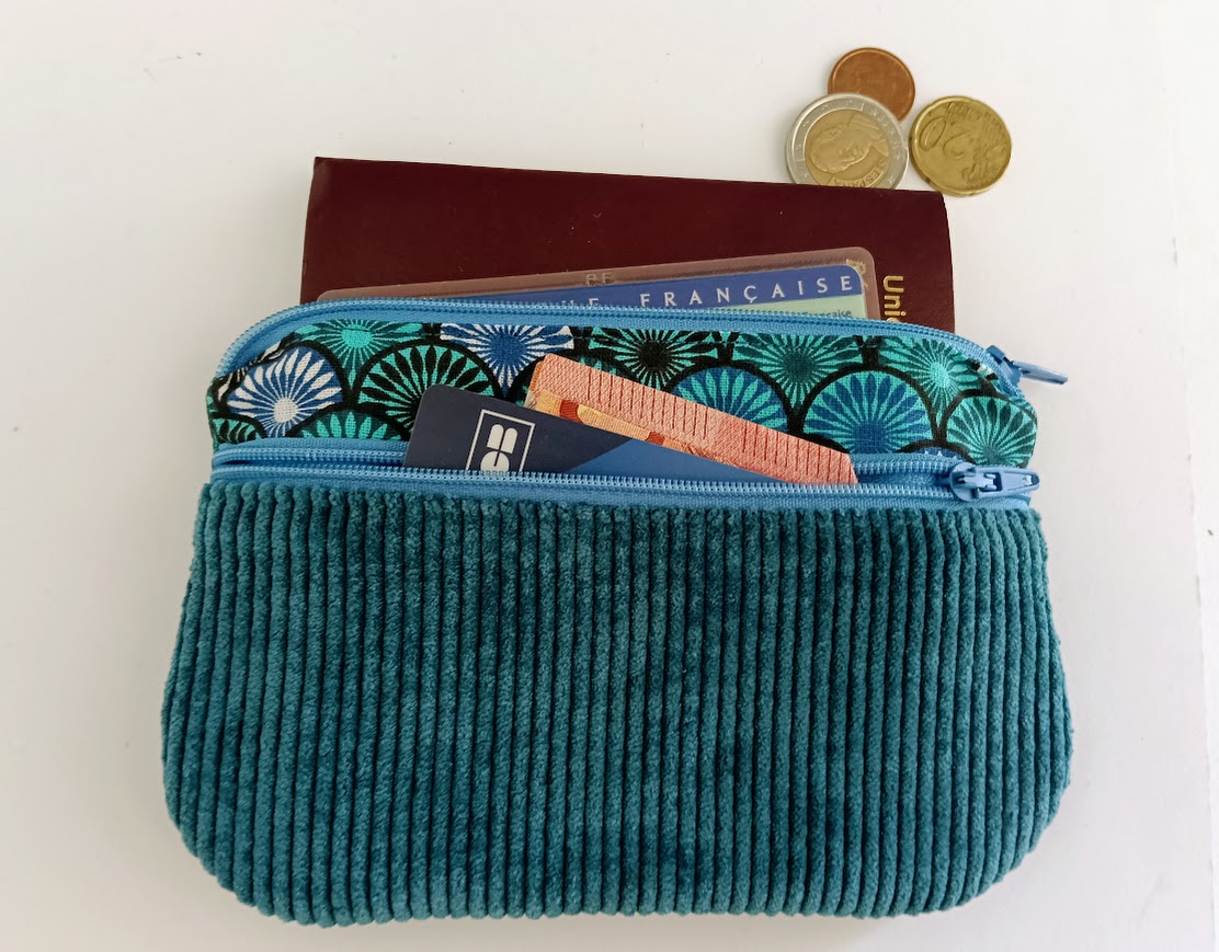 Porte monnaie / porte cartes, tissu coton et velours côtelé bleu pétrole, cadeau pour femme