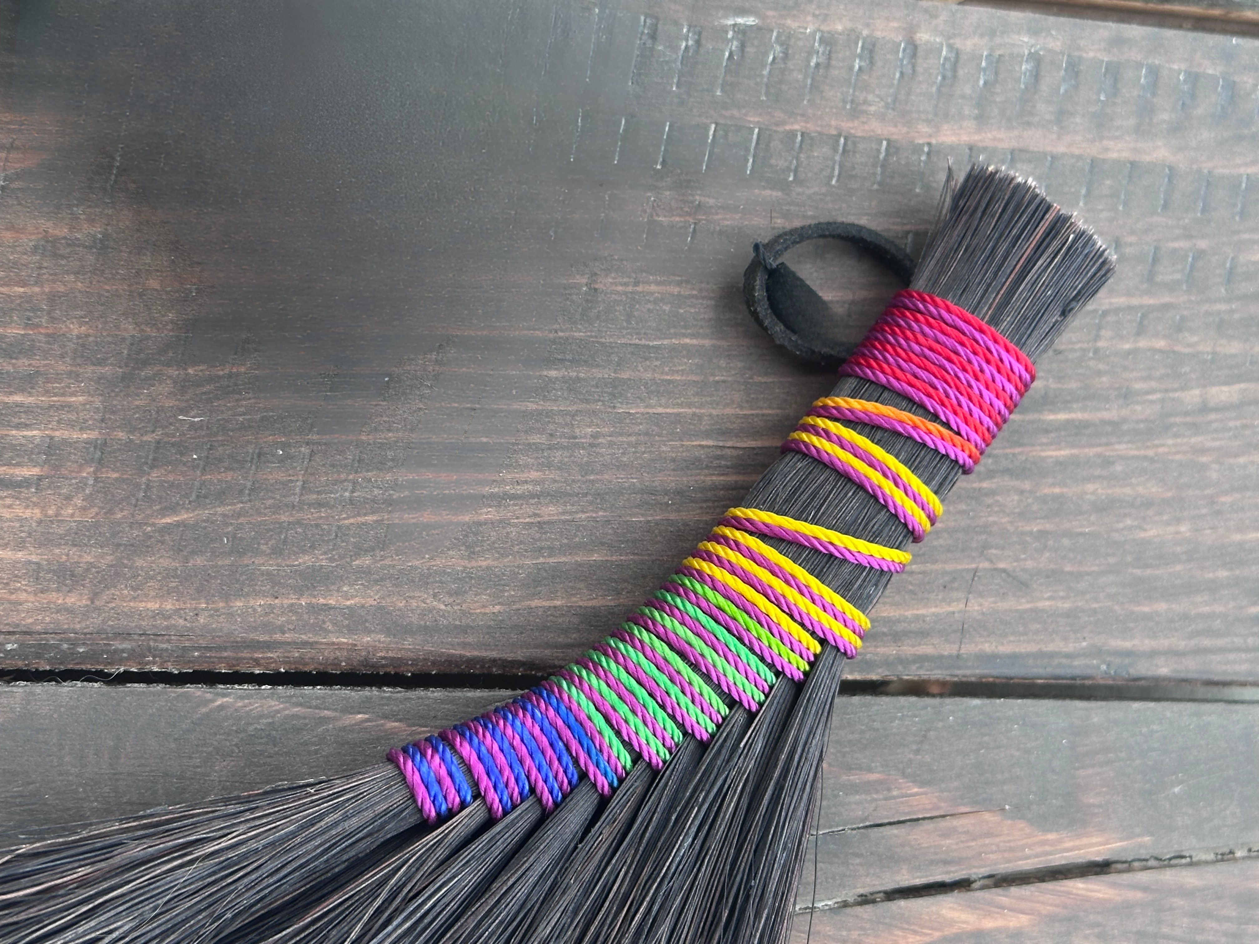 Minikin Rainbow Swooped