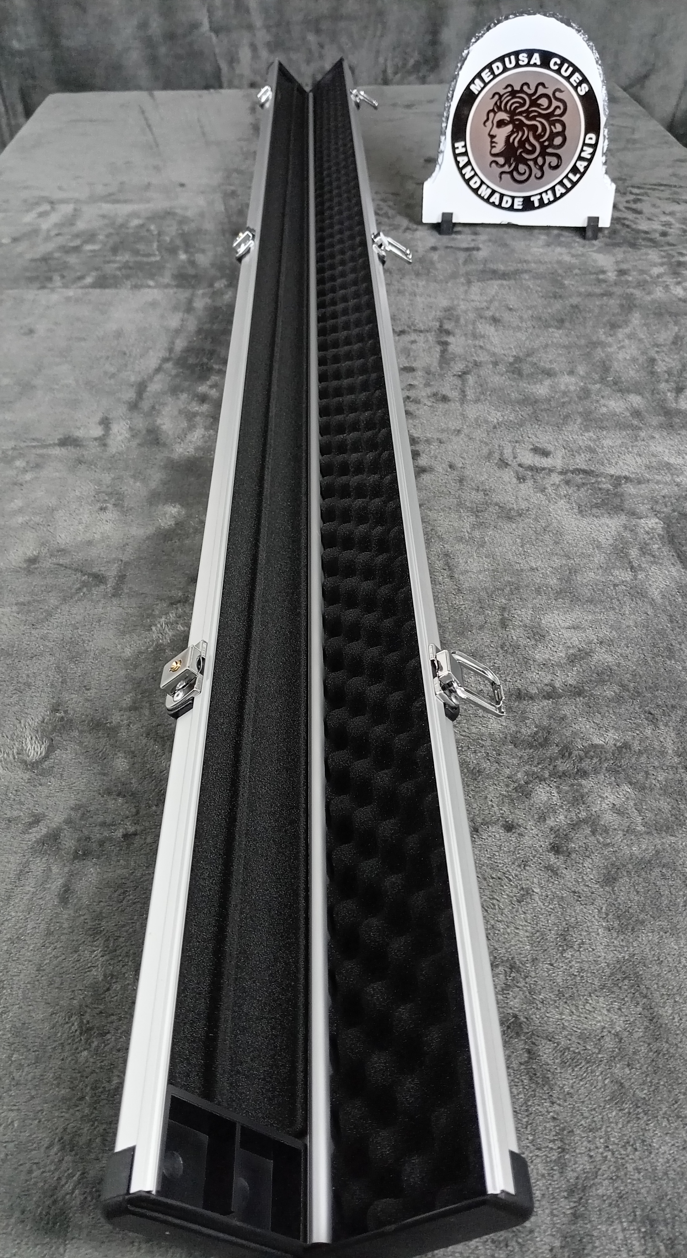 1 Piece Aluminium Cue Case