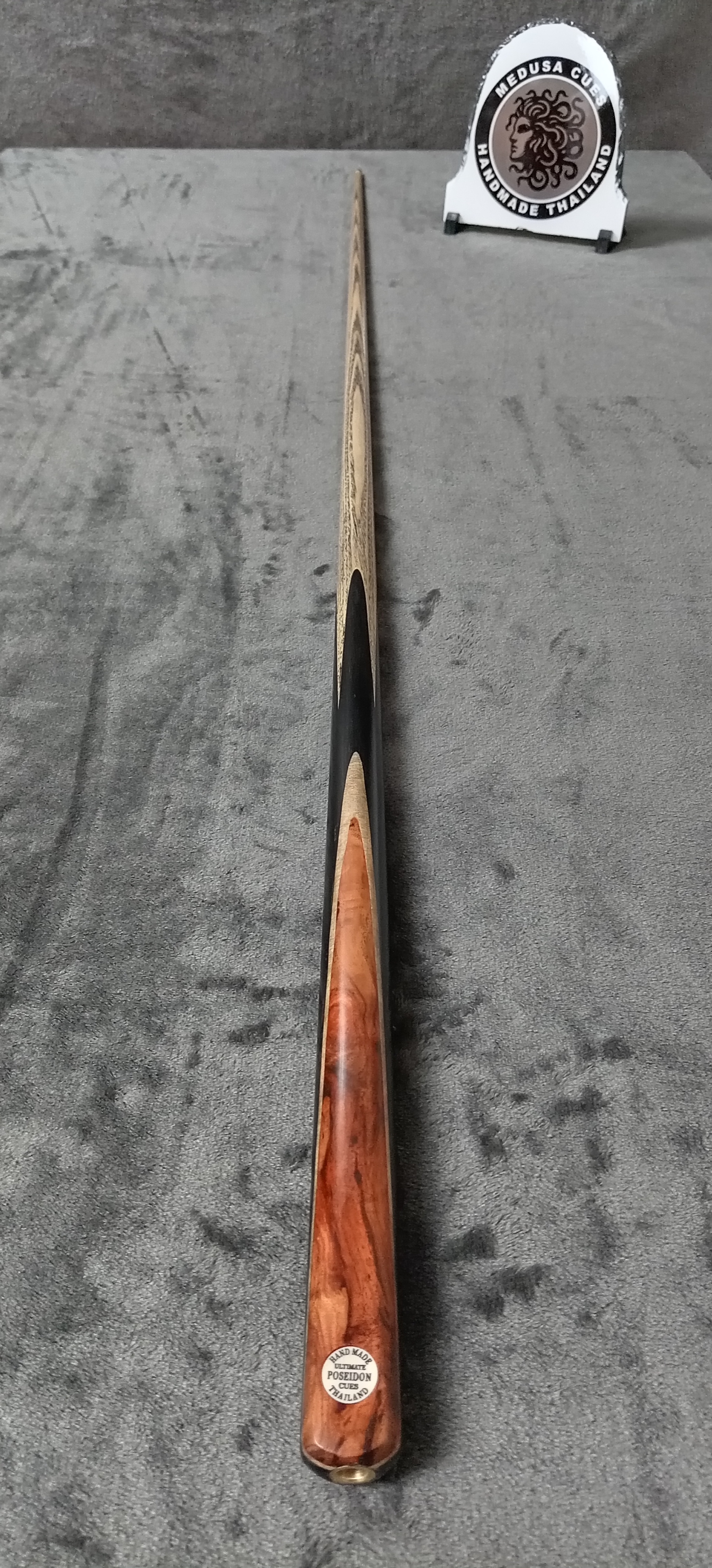 1 Piece Ash Cue