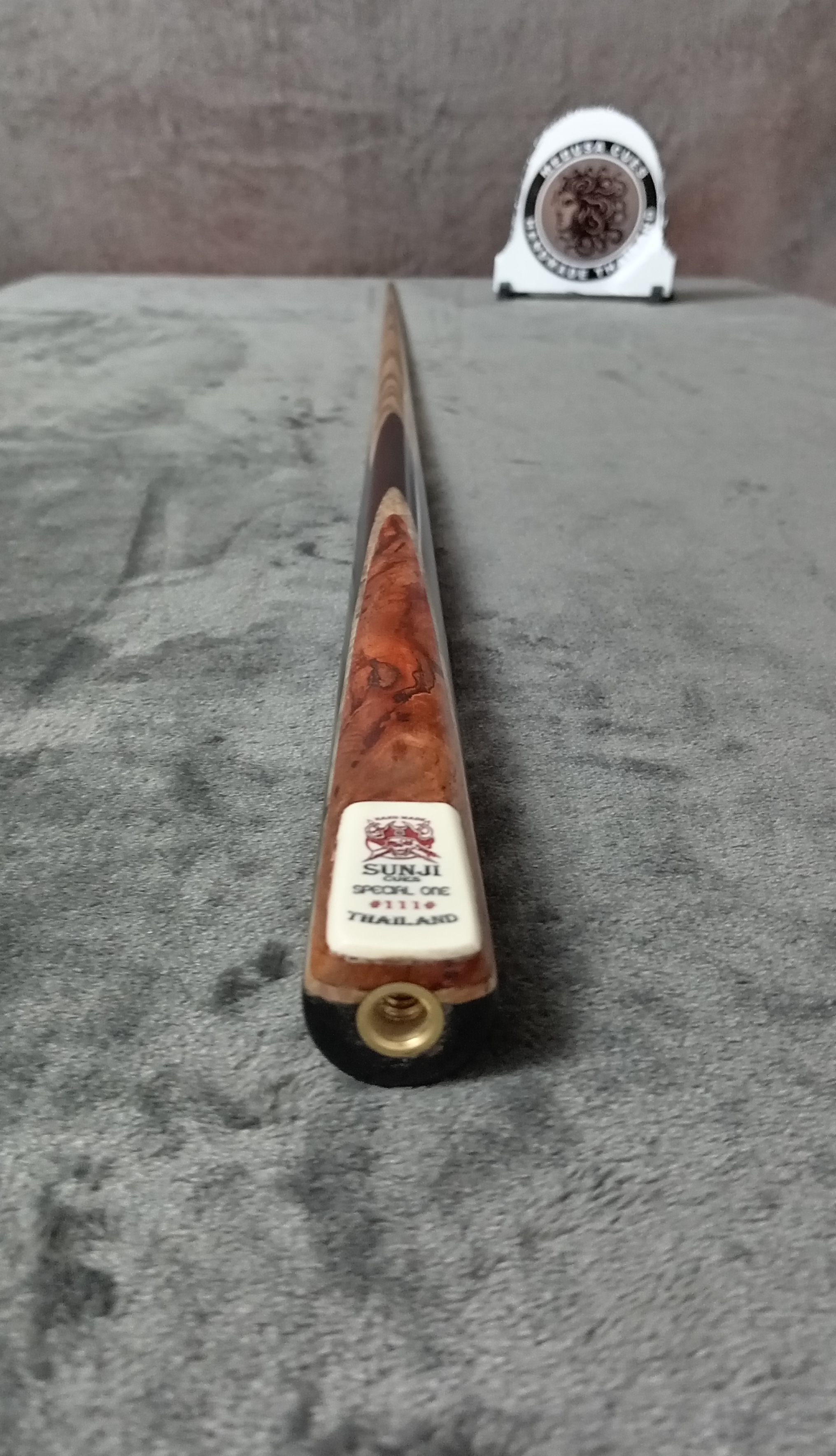 1 Piece Ash Cue