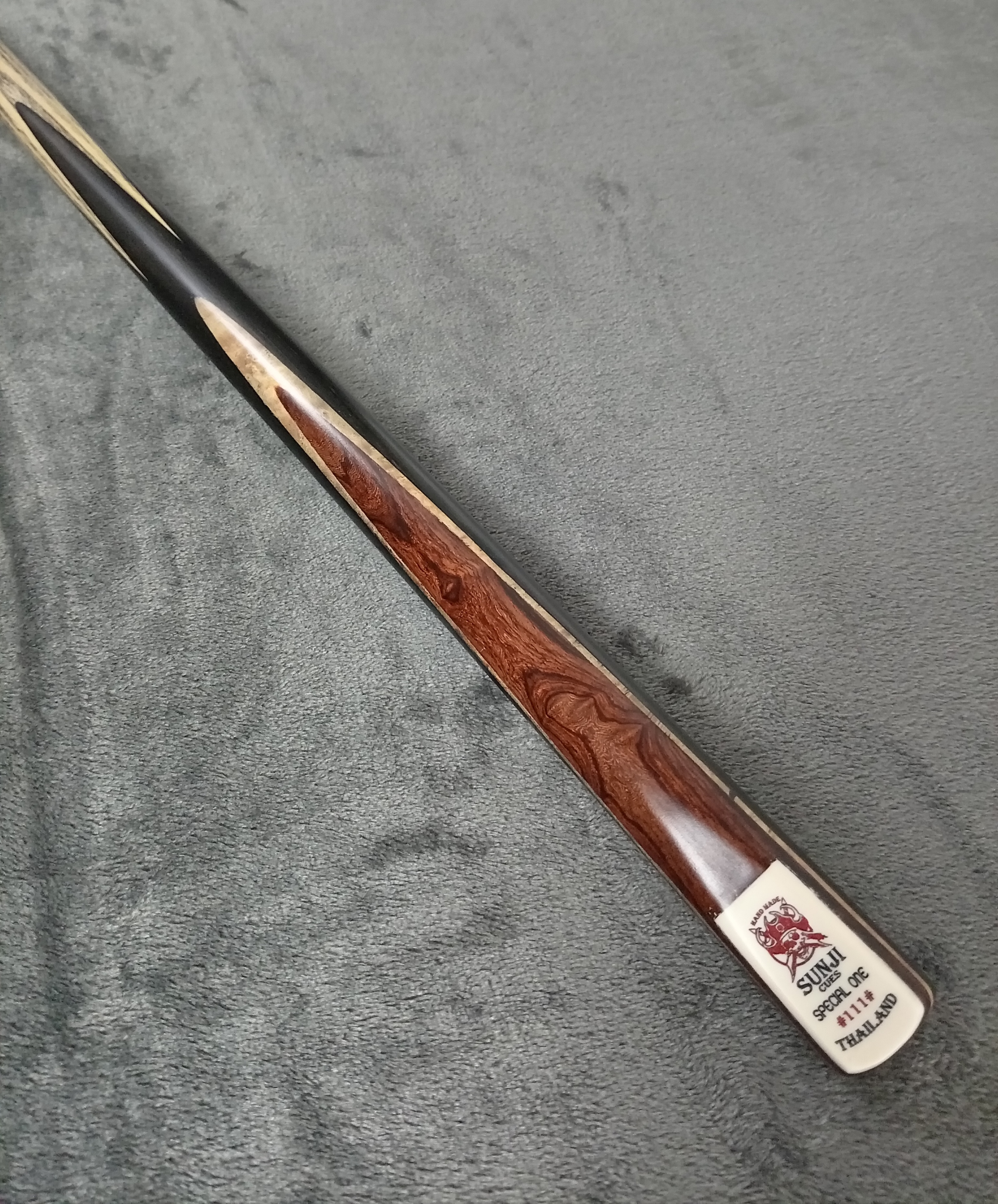 1 Piece Ash Cue