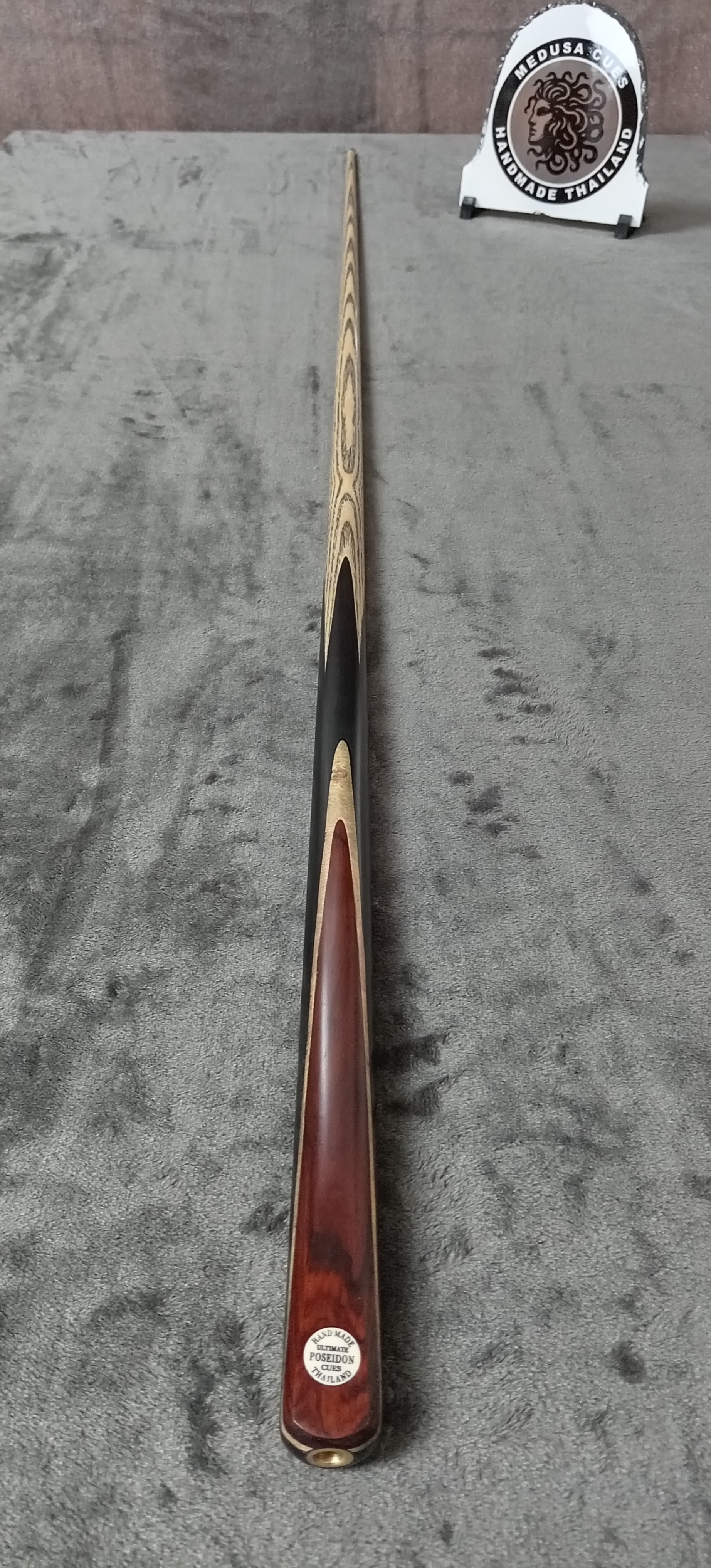 1 Piece Ash Cue