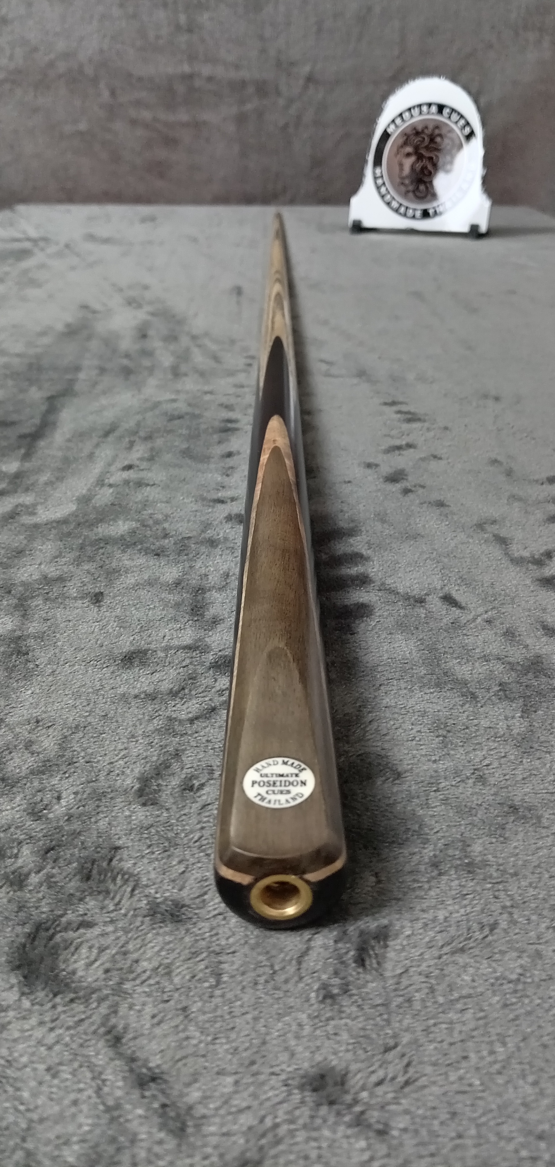 1 Piece Ash Cue