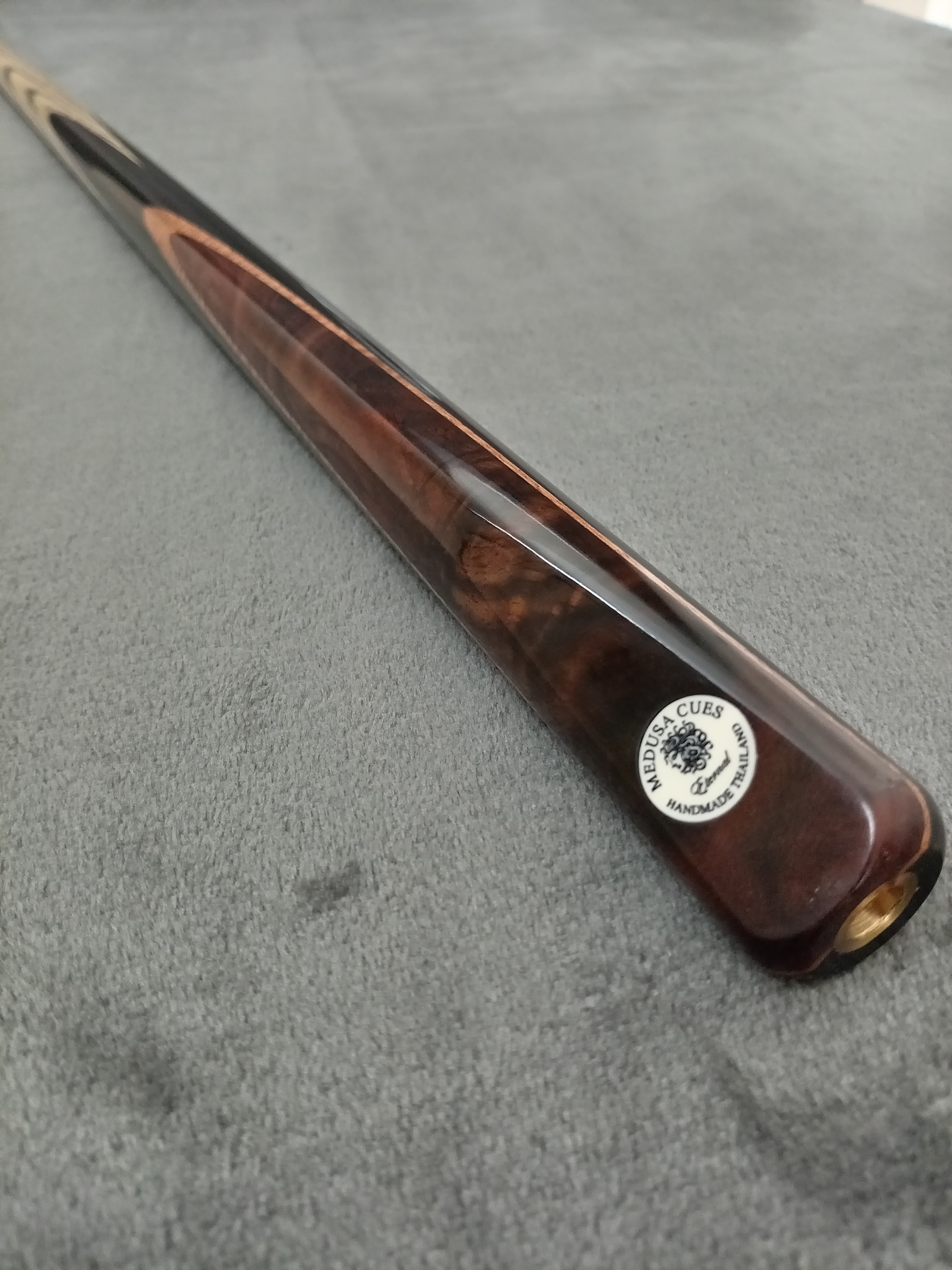 1 Piece Ash Cue