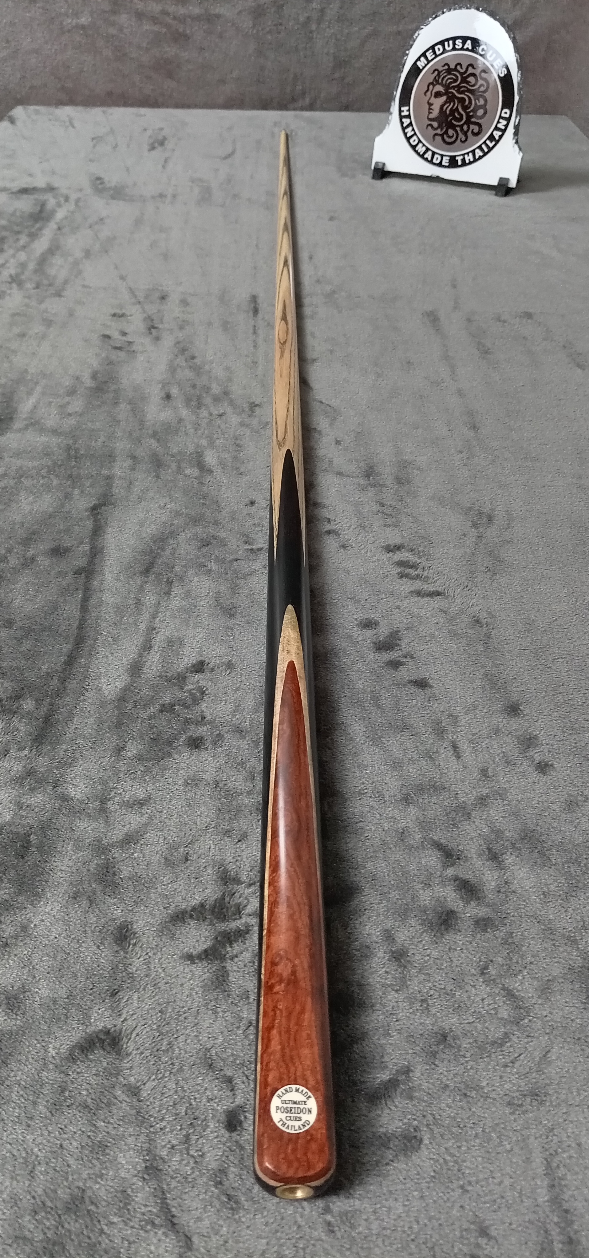 1 Piece Ash Cue