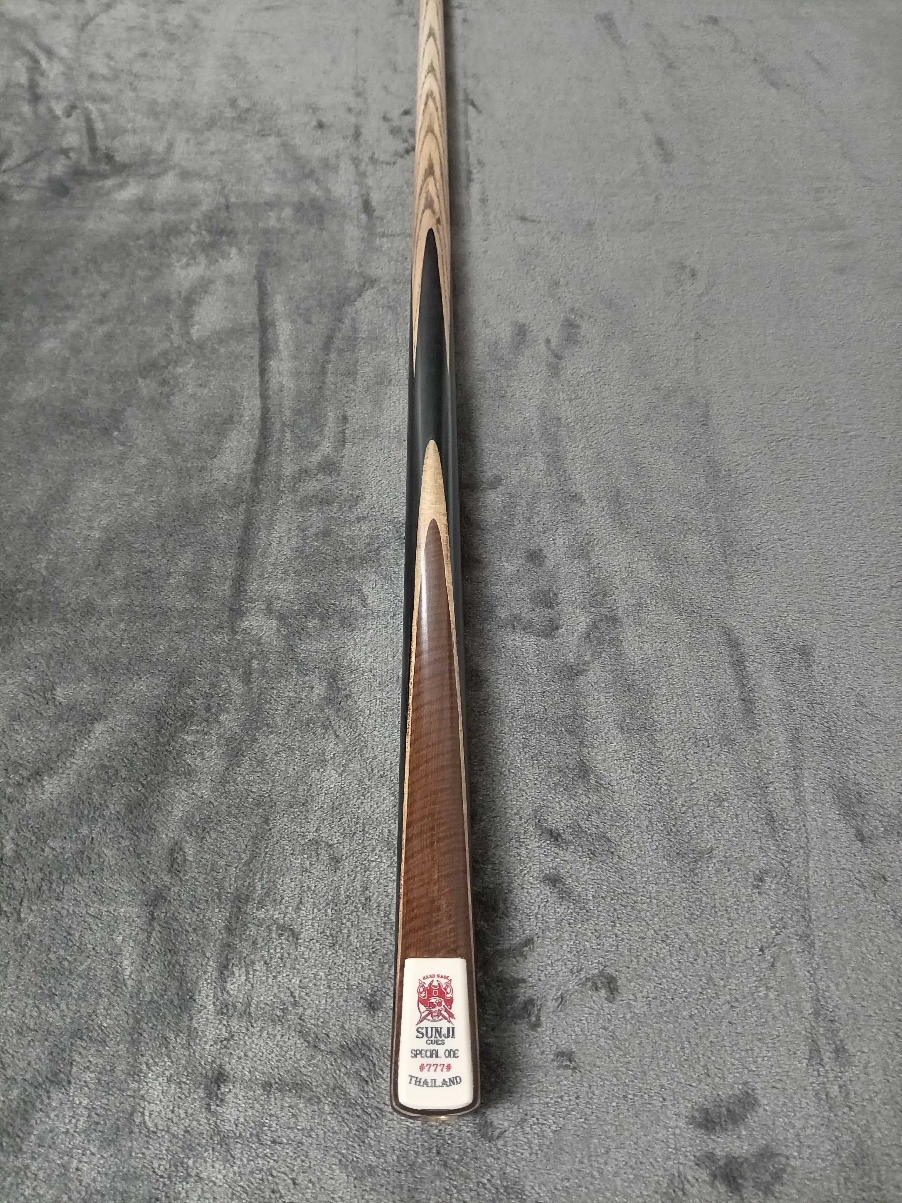 1 Piece Ash Cue