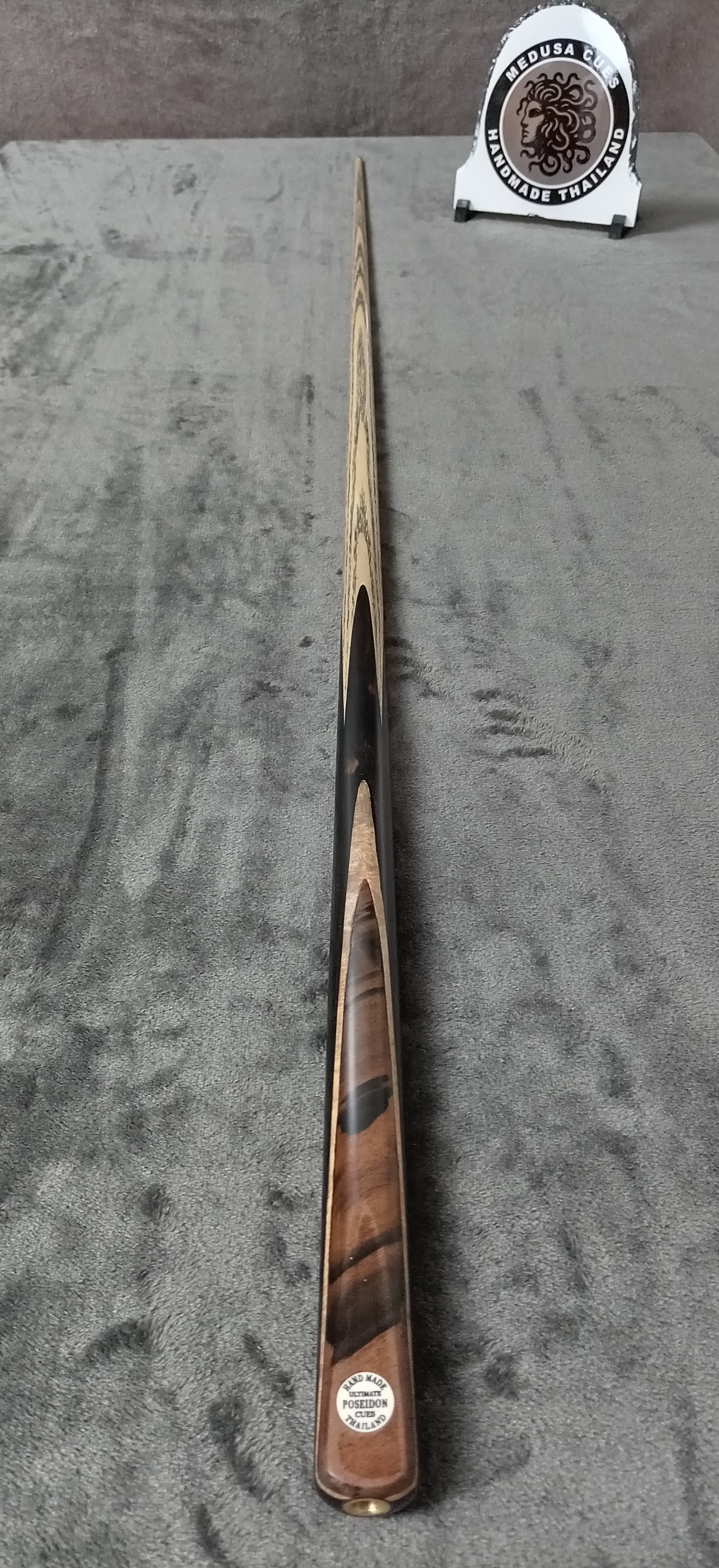 1 Piece Ash Cue