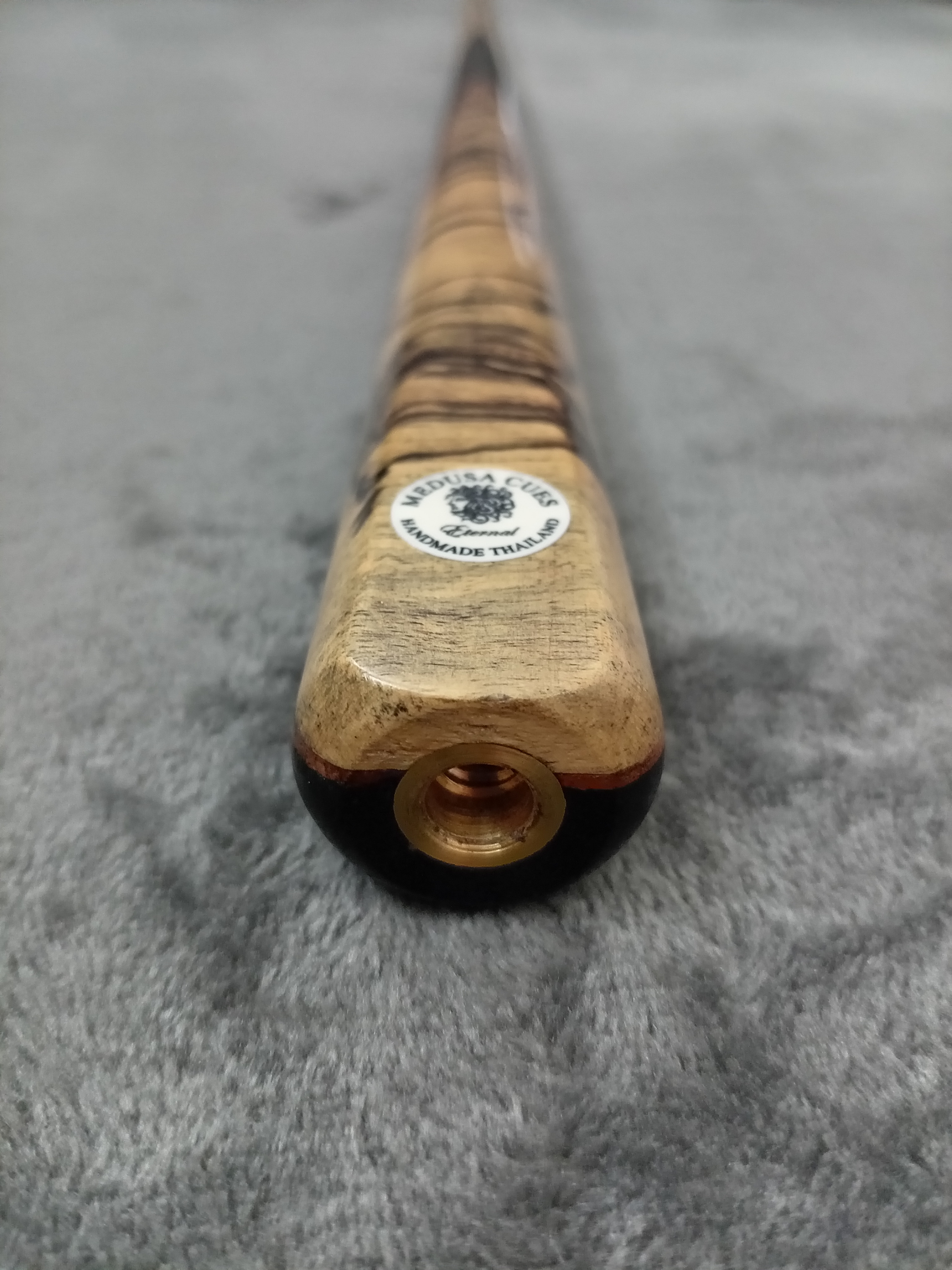 1 Piece Ash Cue