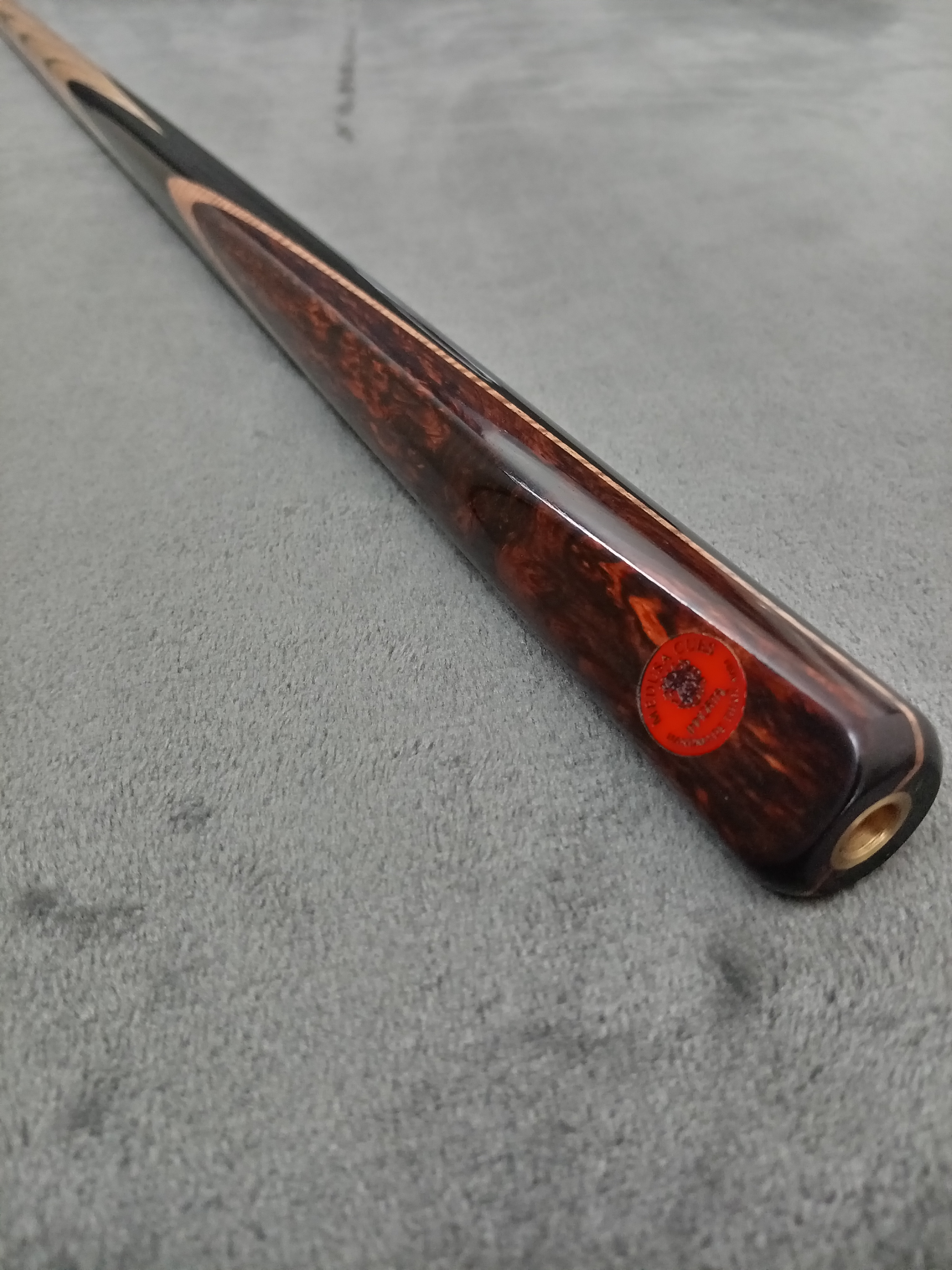 1 Piece Ash Cue