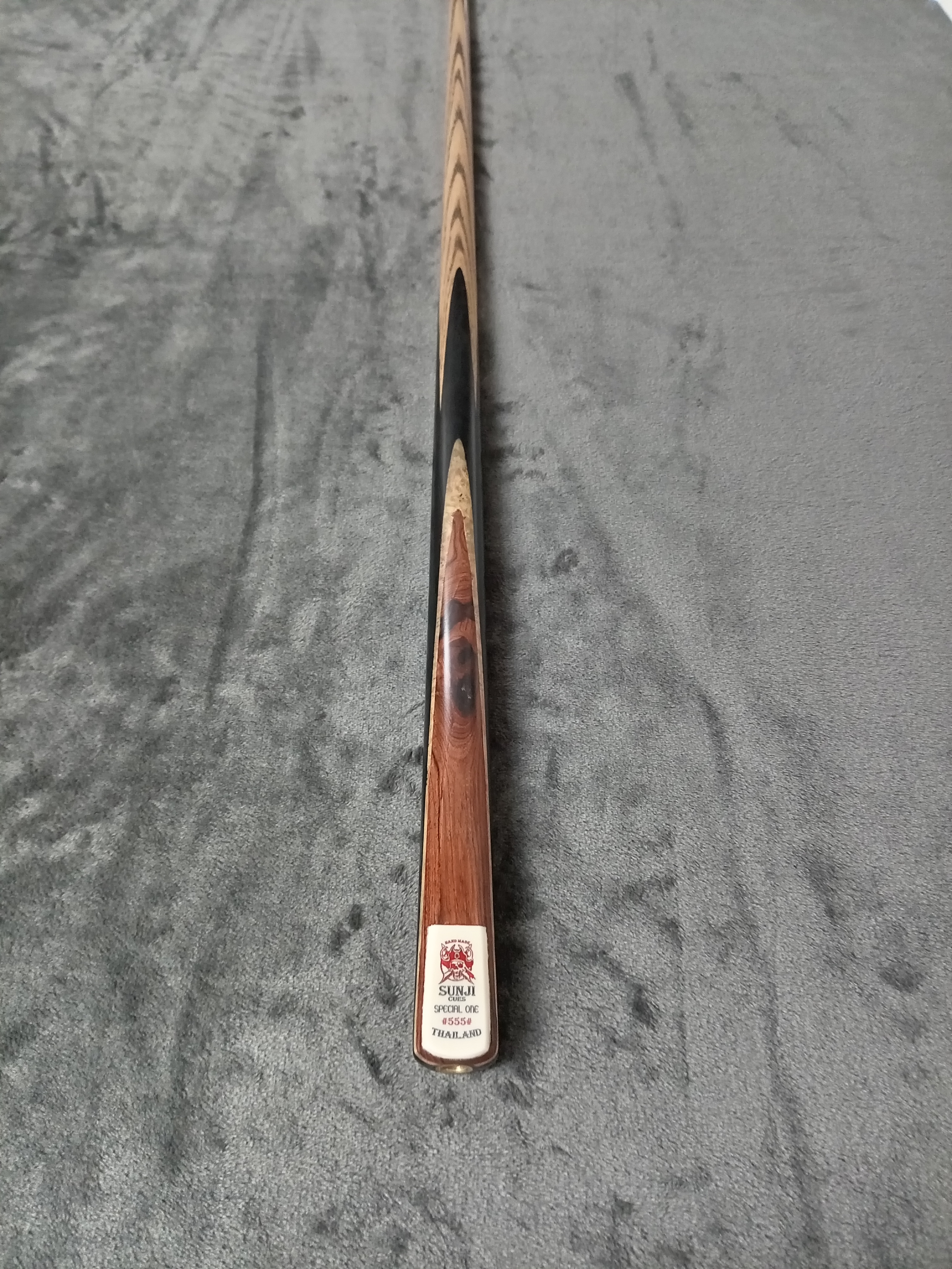 1 Piece Ash Cue
