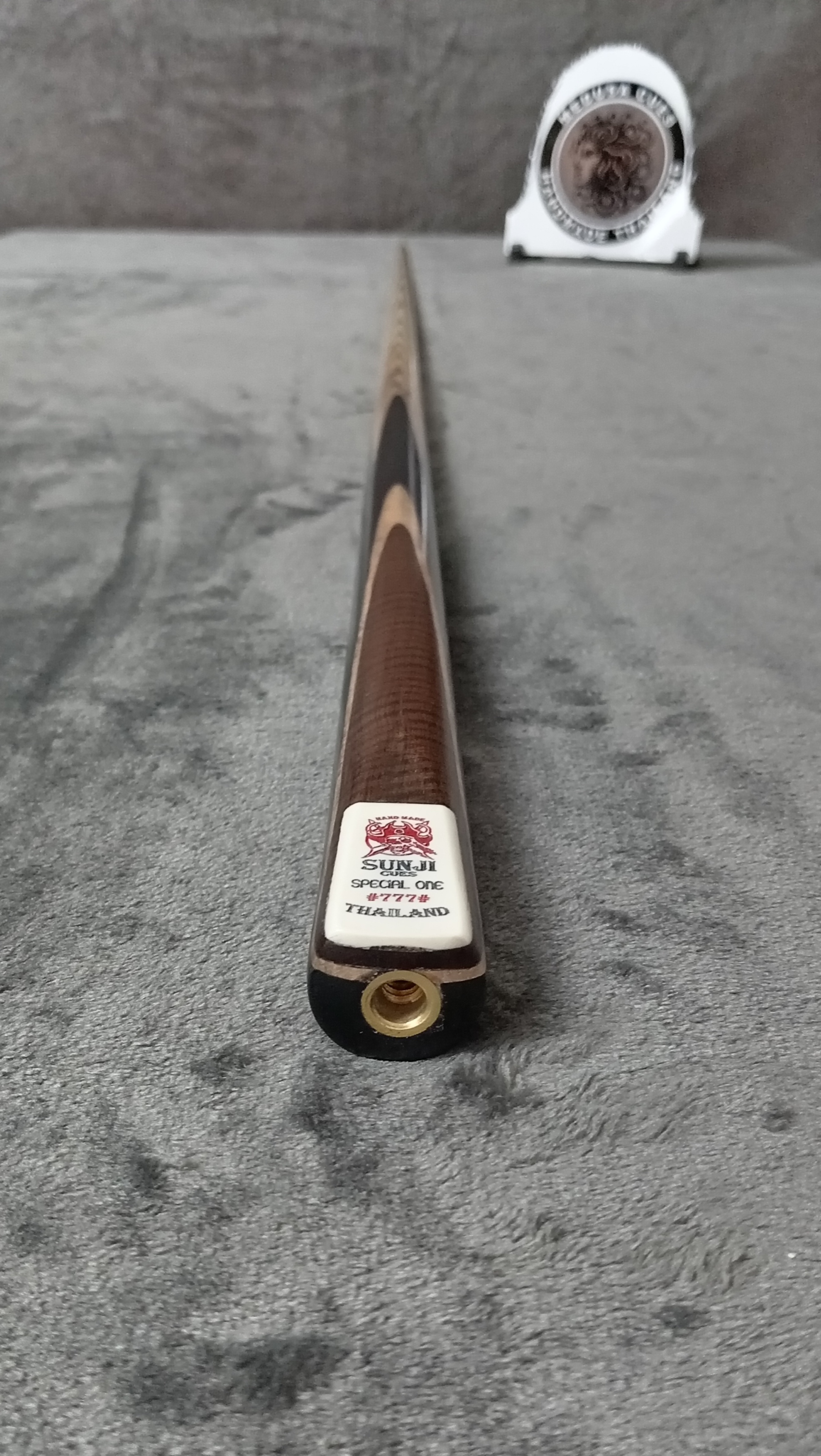 1 Piece Ash Cue
