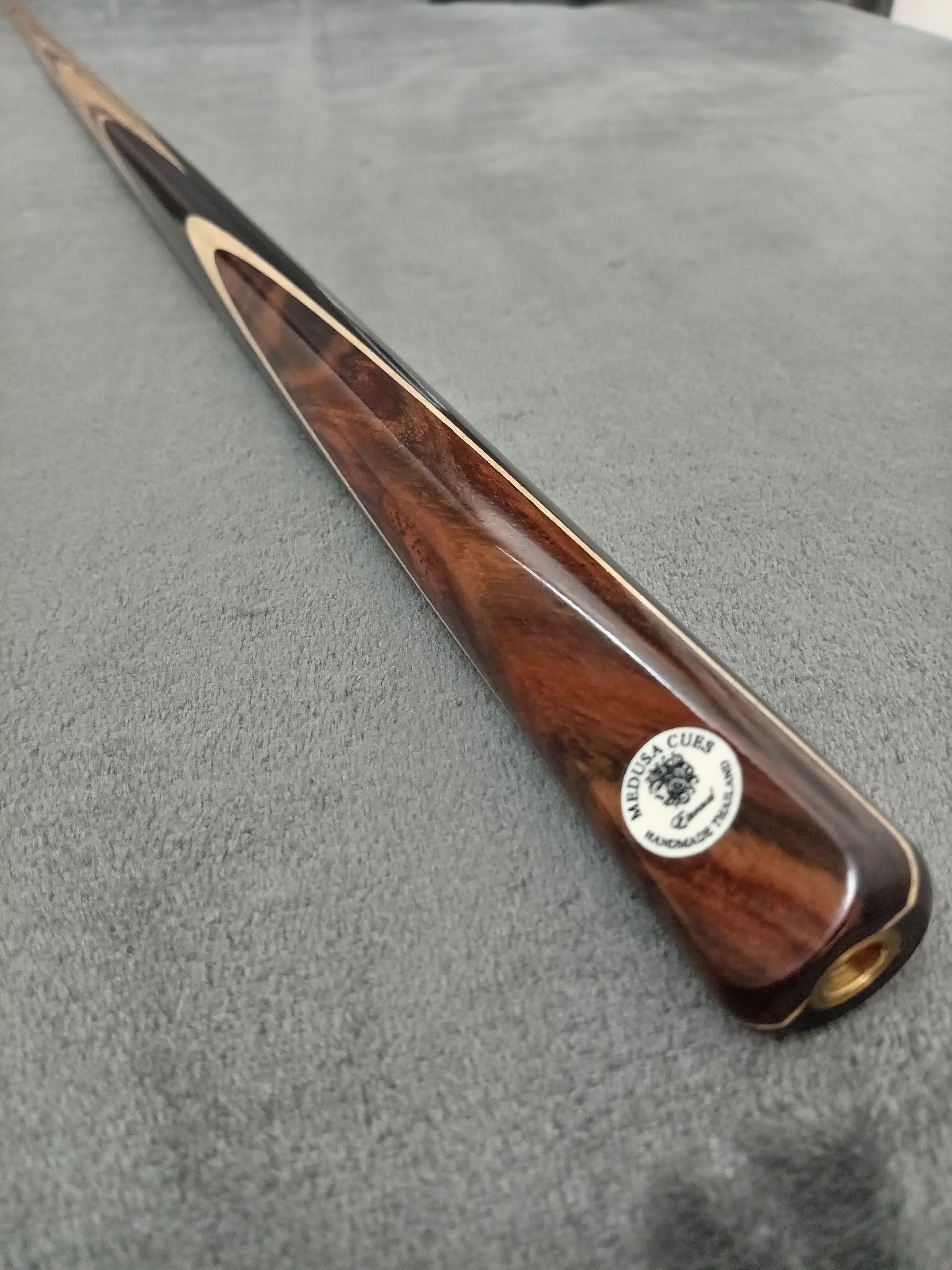 1 Piece Ash Cue