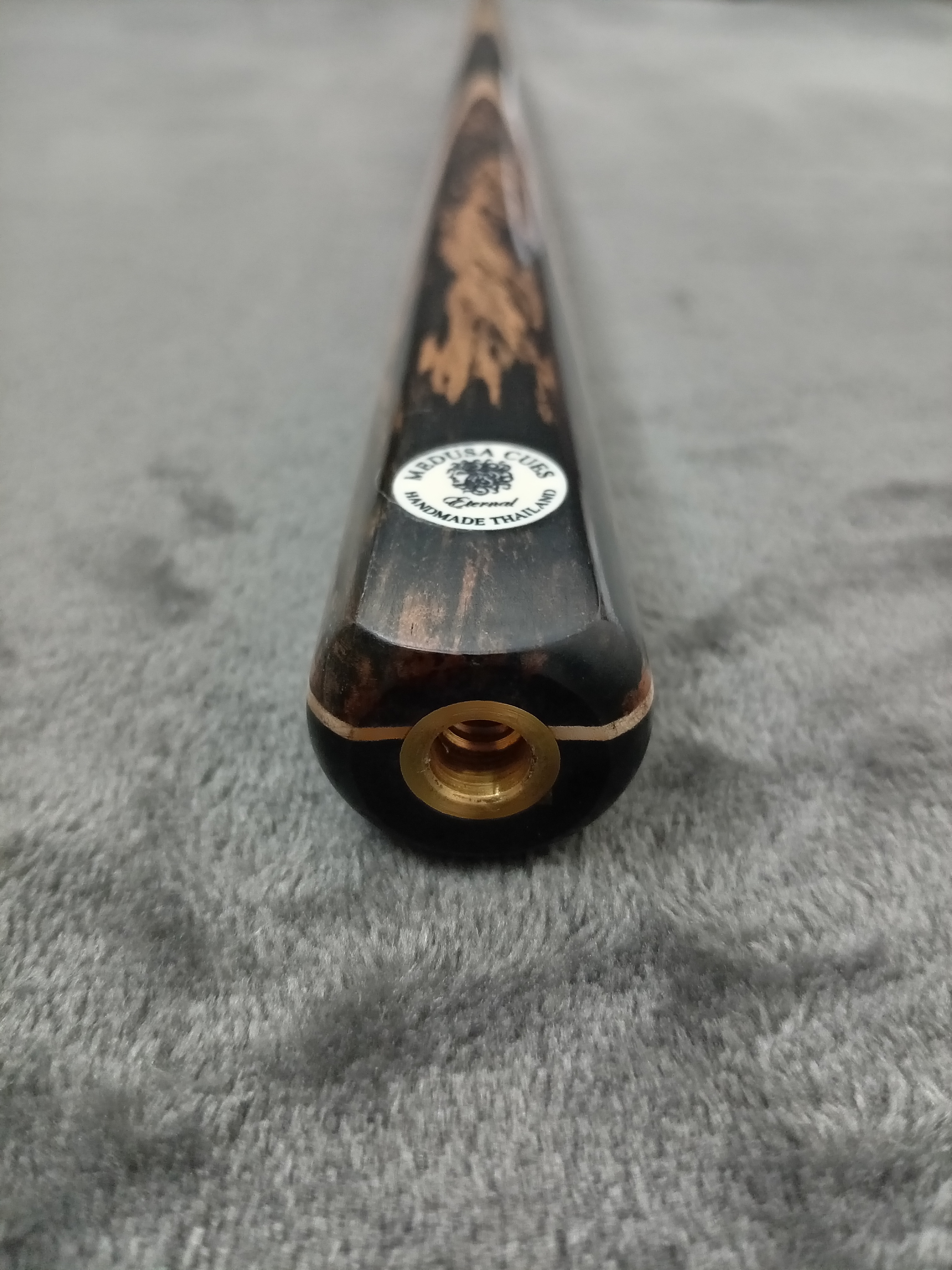1 Piece Ash Cue