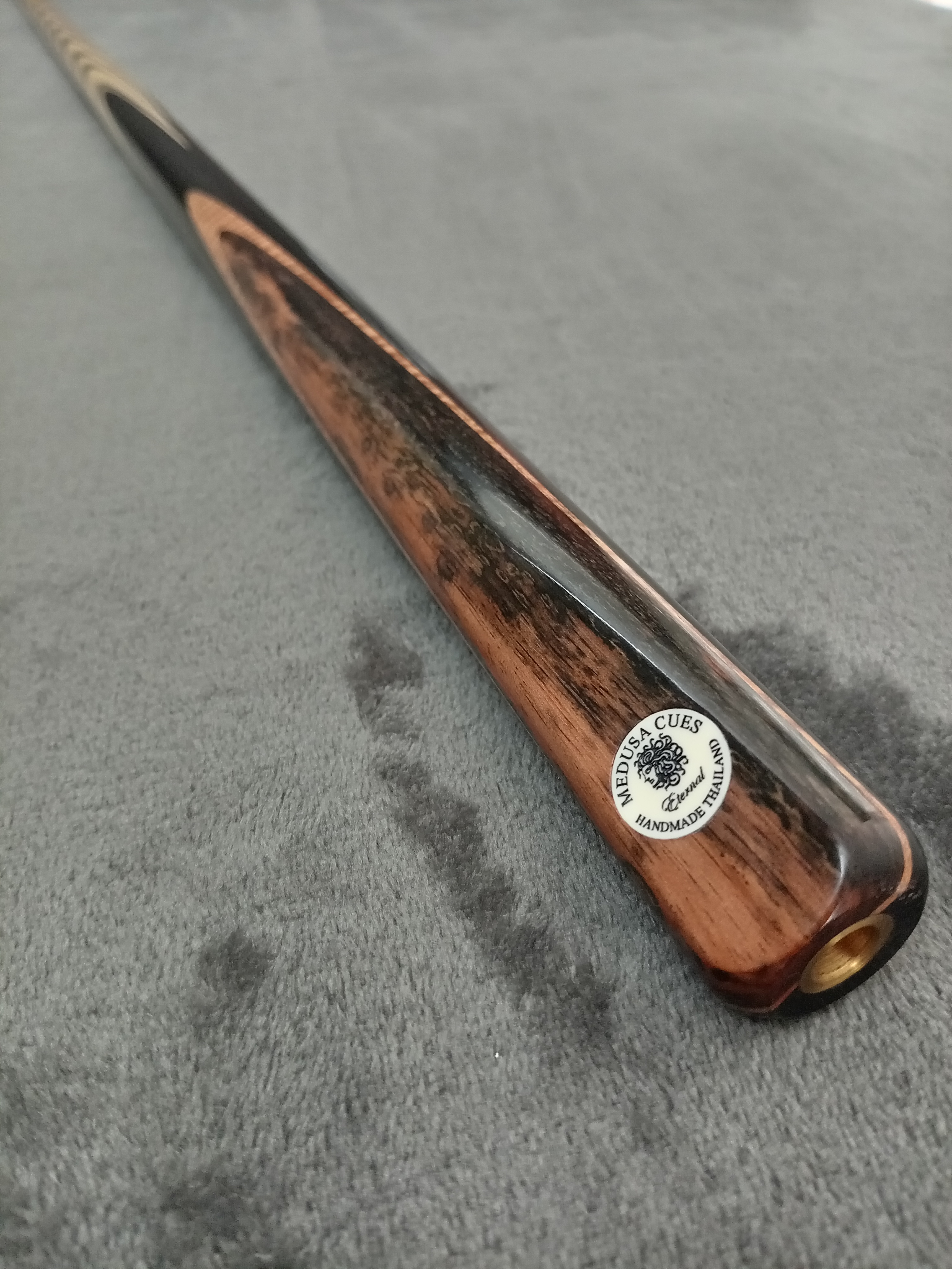 1 Piece Ash Cue