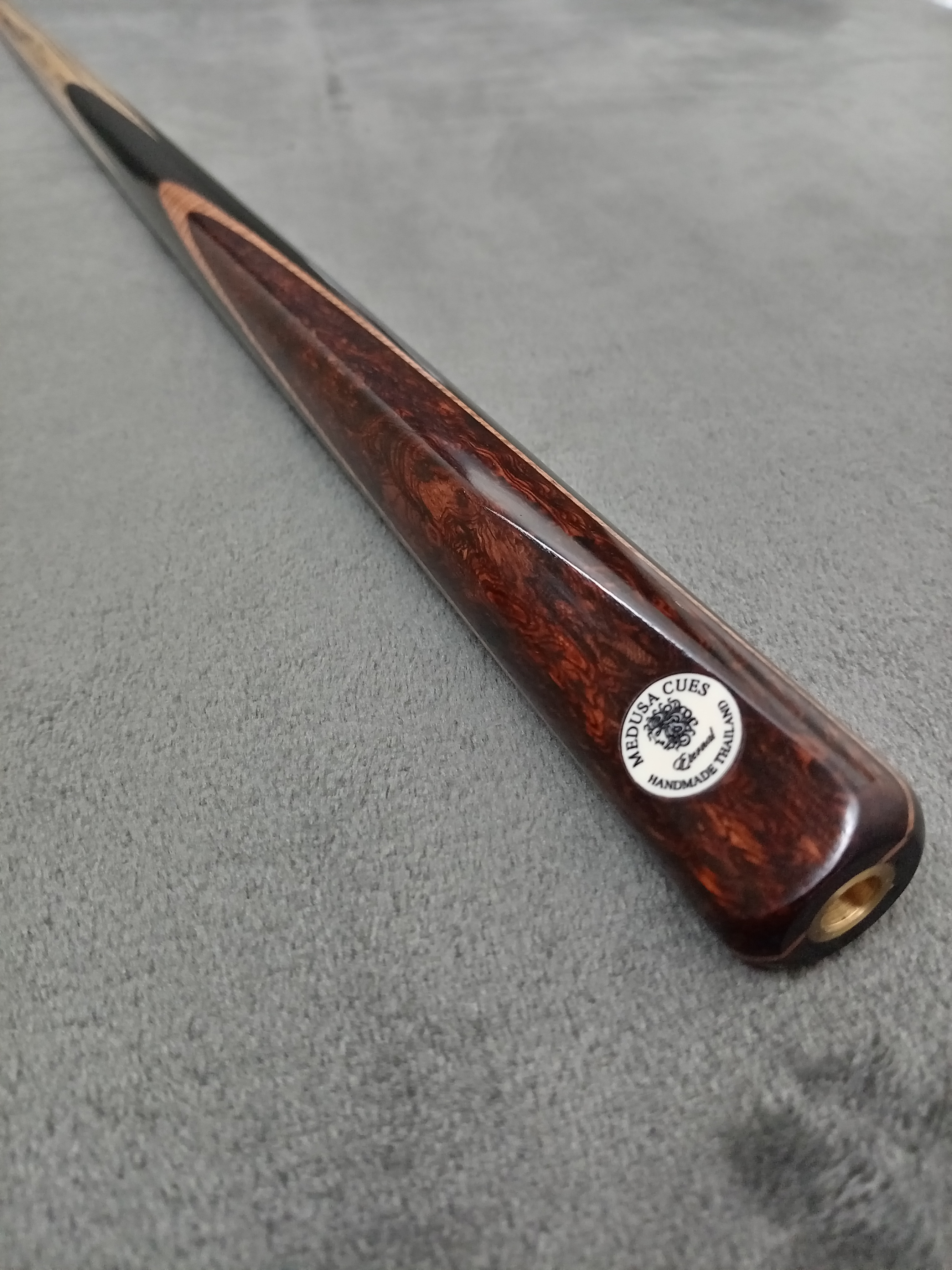 1 Piece Ash Cue